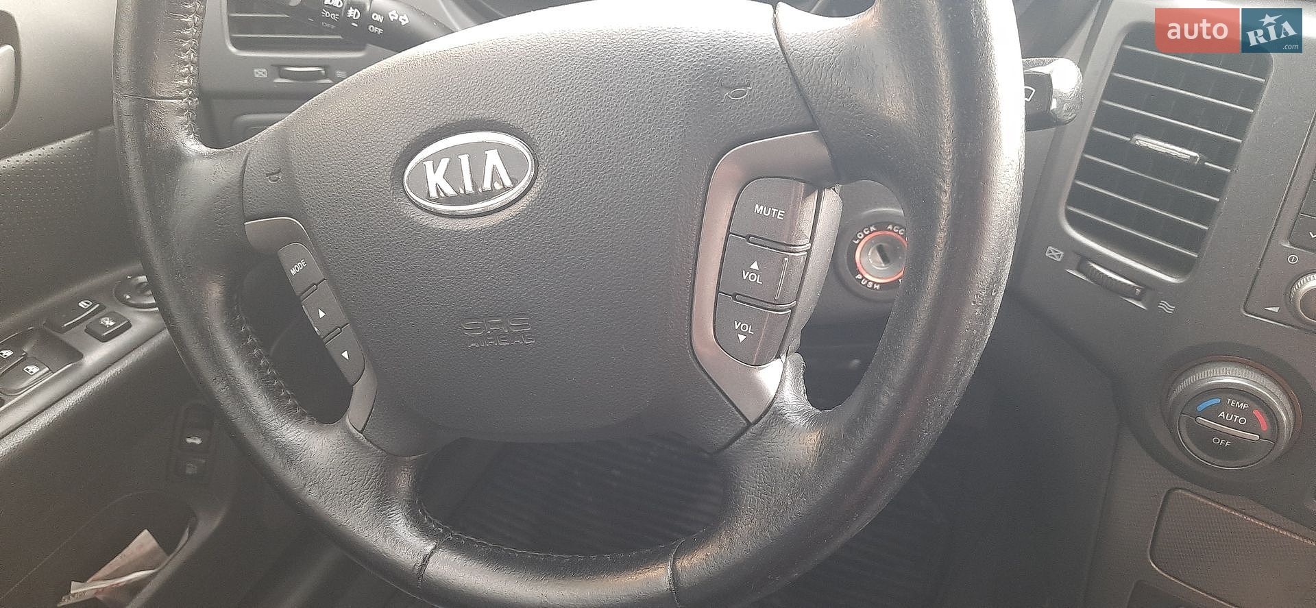 Kia Magentis 2008 VIN KNAGE227395264967 фото оголошення 11 з 19