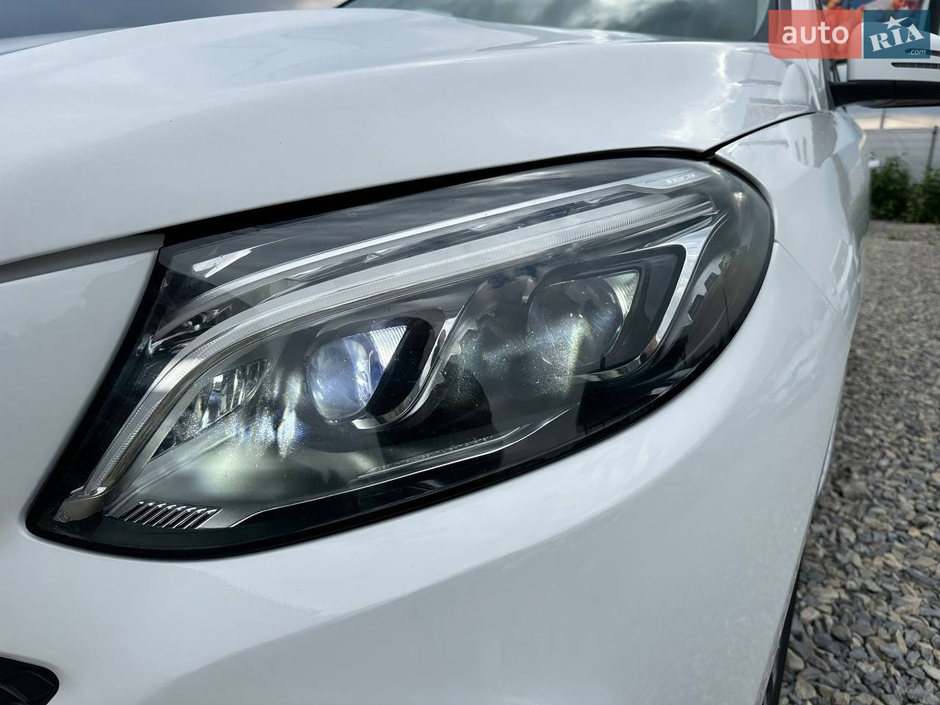 Mercedes-Benz GLE-Class 2016 VIN 4JGDA5JB2GA715602 фото оголошення 8 з 19