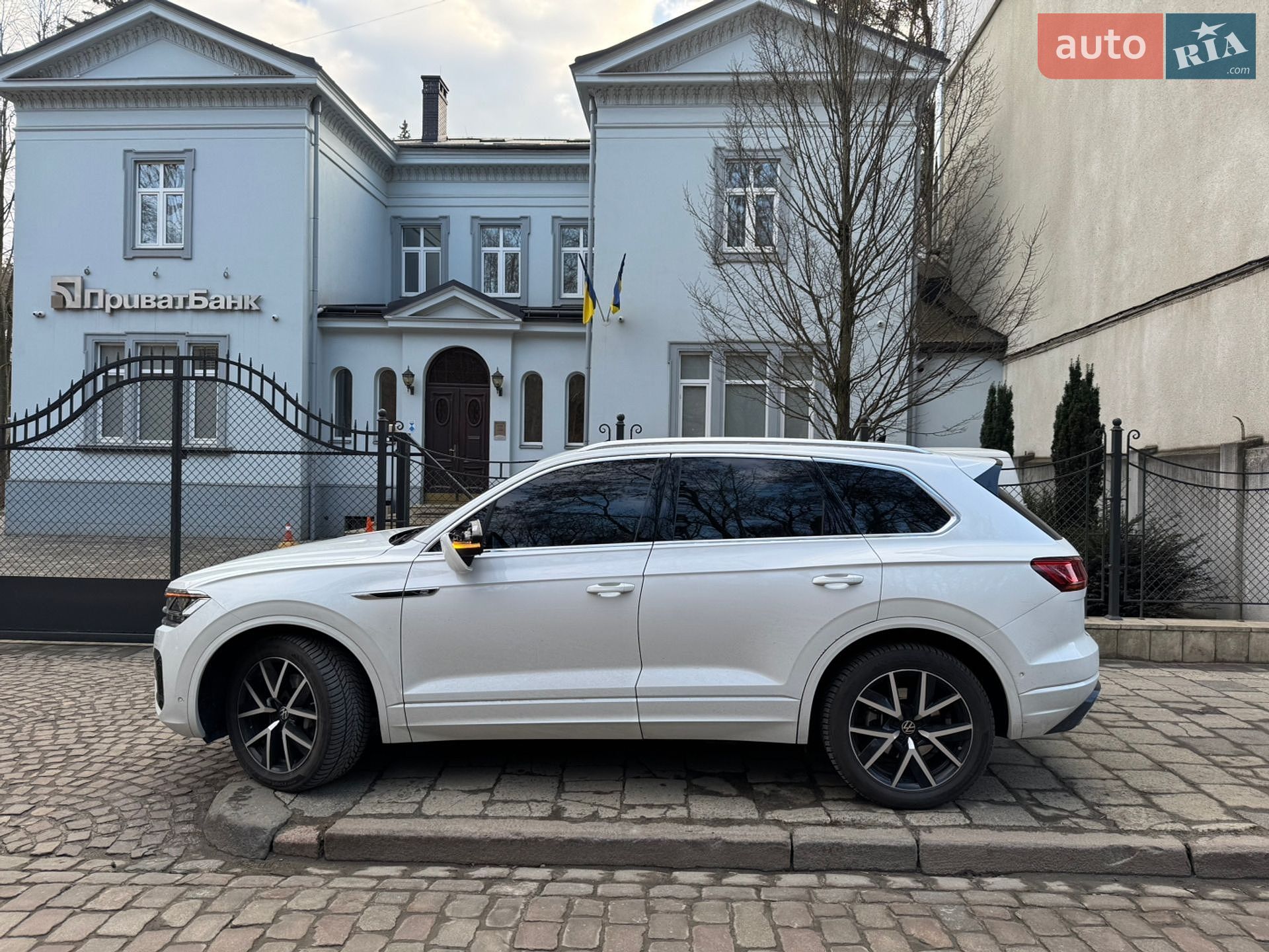 Volkswagen Touareg 2022 VIN WVGZZZCRZND015761 фото оголошення 27 з 28
