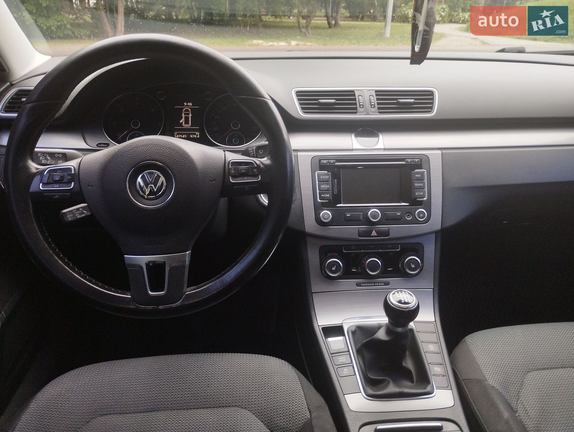 Volkswagen Passat 2011 VIN WVWZZZ3CZCE090732 фото оголошення 12 з 19