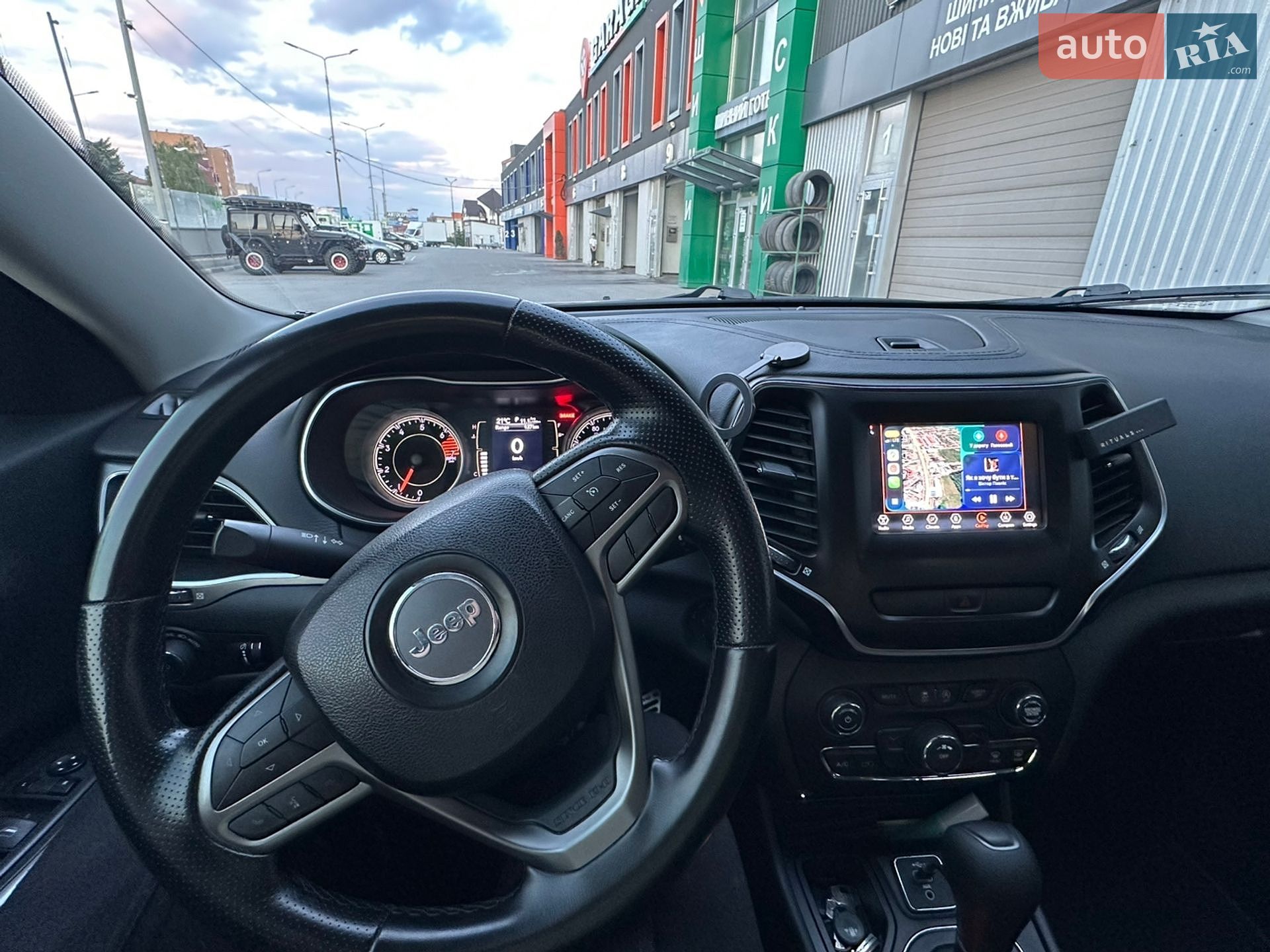 Jeep Cherokee 2019 VIN 1C4PJLCB5KD485371 фото оголошення 8 з 9