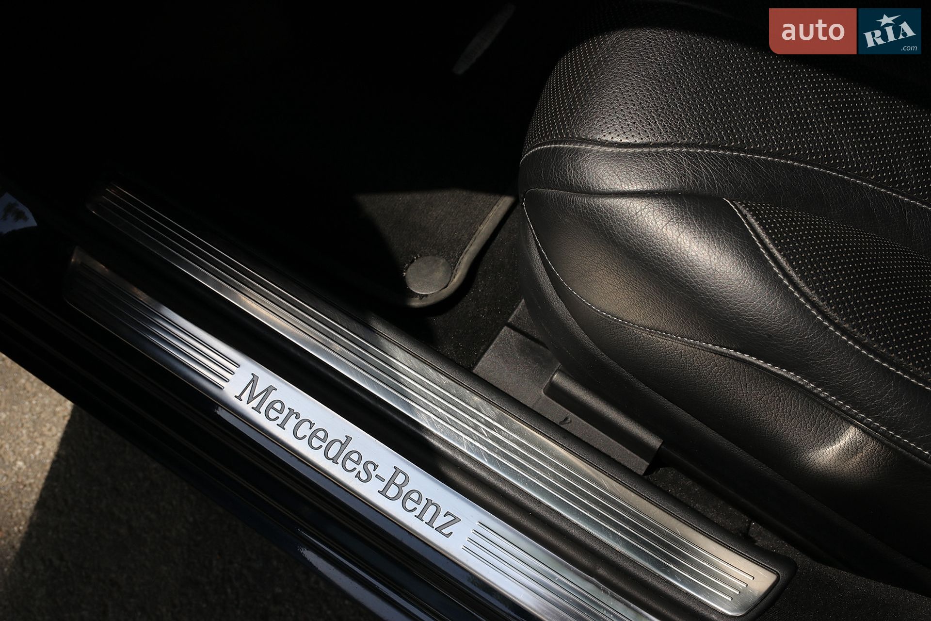 Mercedes-Benz S-Class 2016 VIN WDDUF3DB3GA267317 фото оголошення 36 з 48