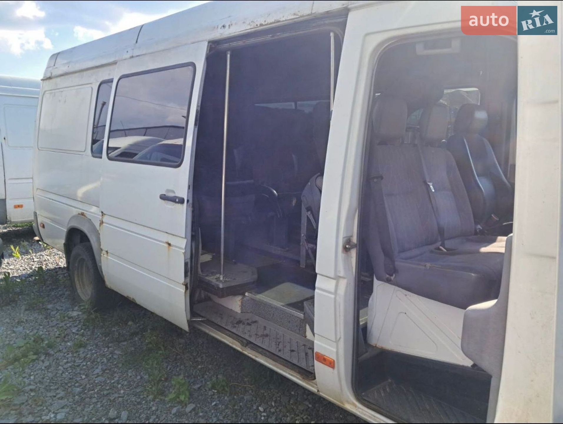 Mercedes-Benz Sprinter 2000 VIN WDB9044631P897403 фото оголошення 9 з 12