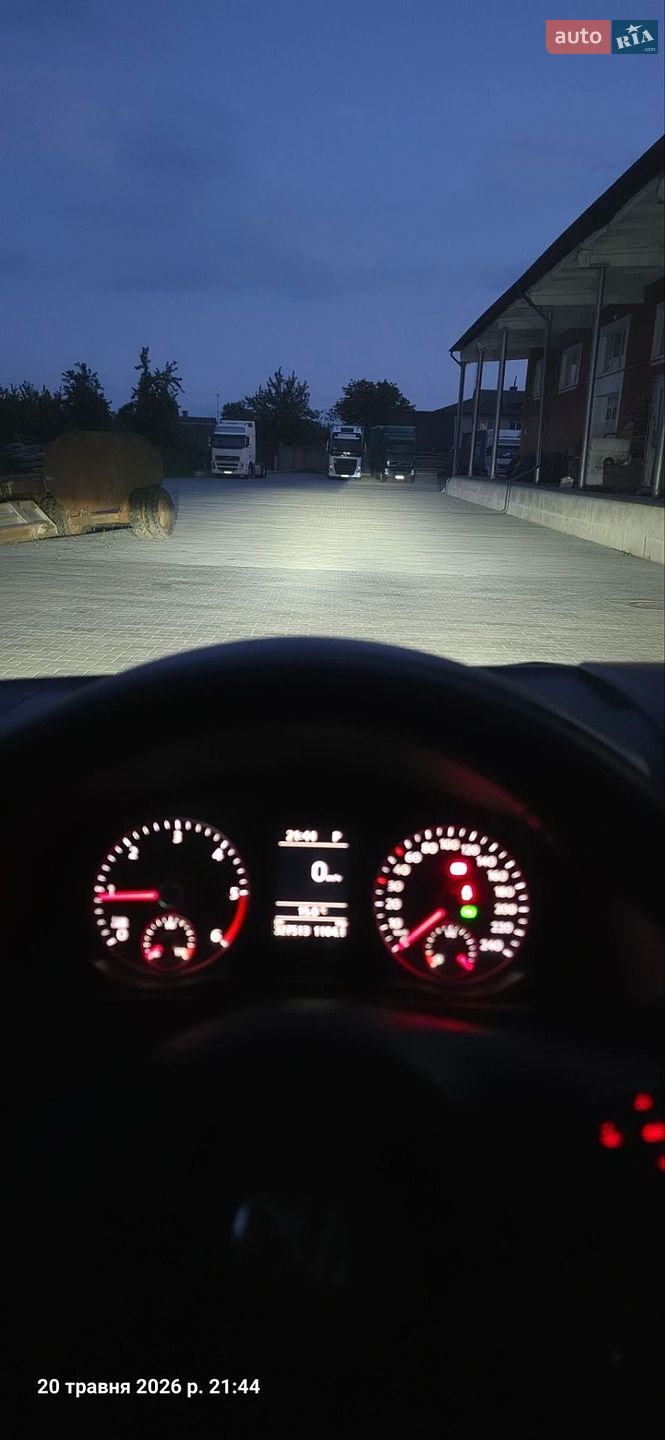 Volkswagen Multivan 2010 VIN WV2ZZZ7HZBH005145 фото оголошення 27 з 30
