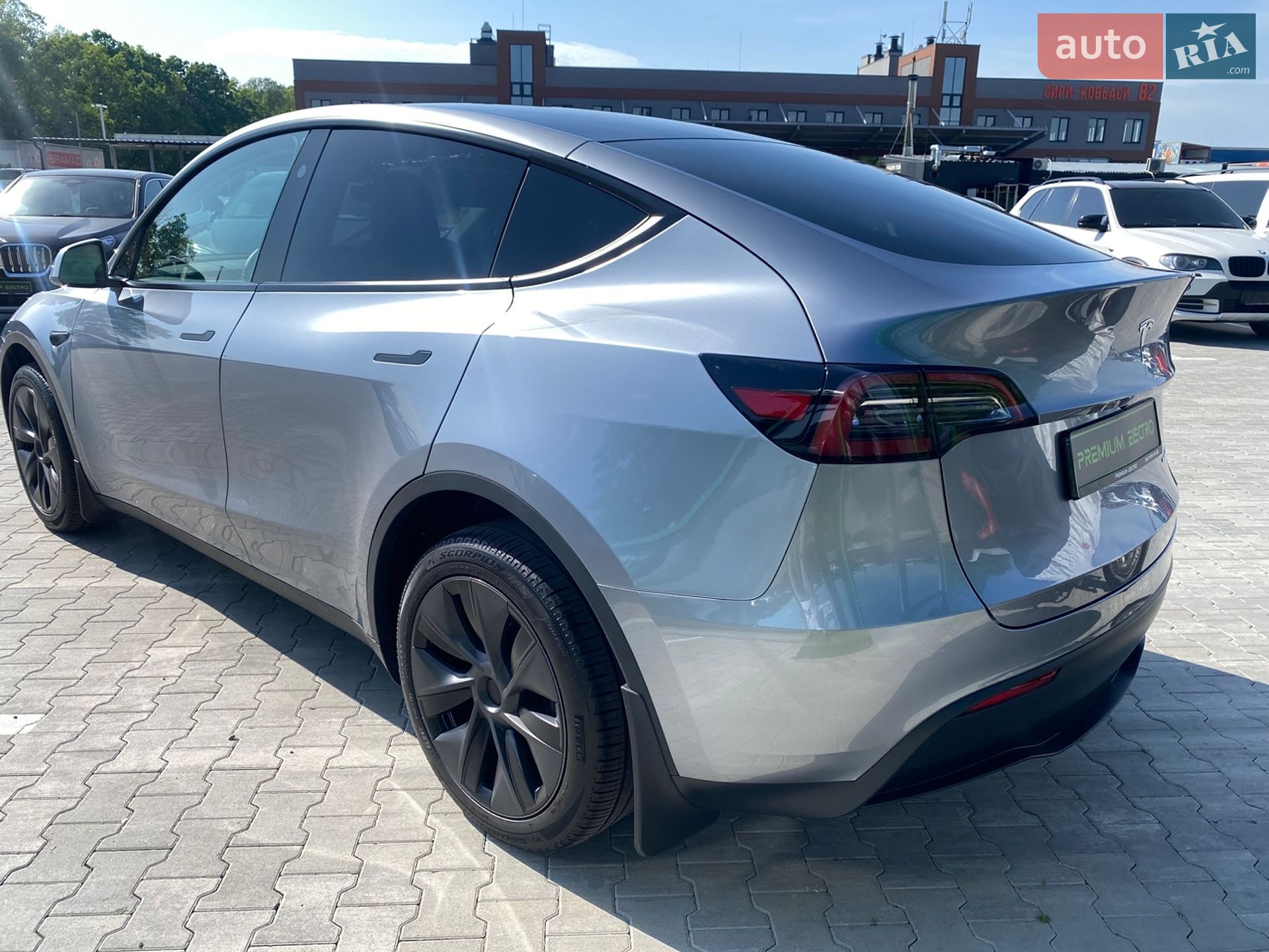 Tesla Model Y 2024 VIN 7SAYGDEE9SA347826 фото оголошення 6 з 31