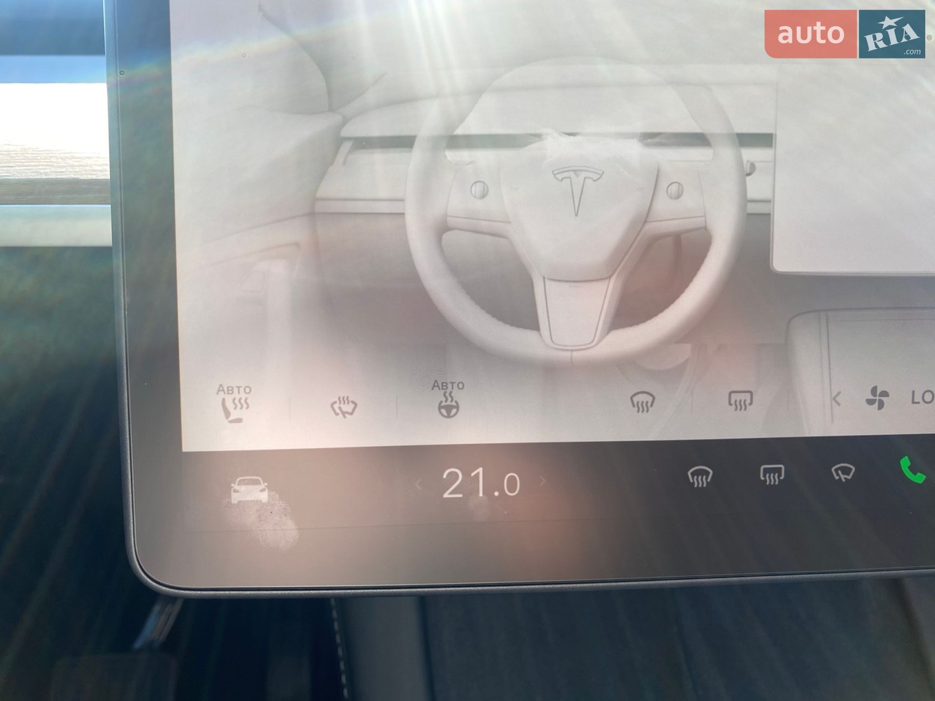 Tesla Model Y 2024 VIN 7SAYGDEE9SA347826 фото оголошення 14 з 31