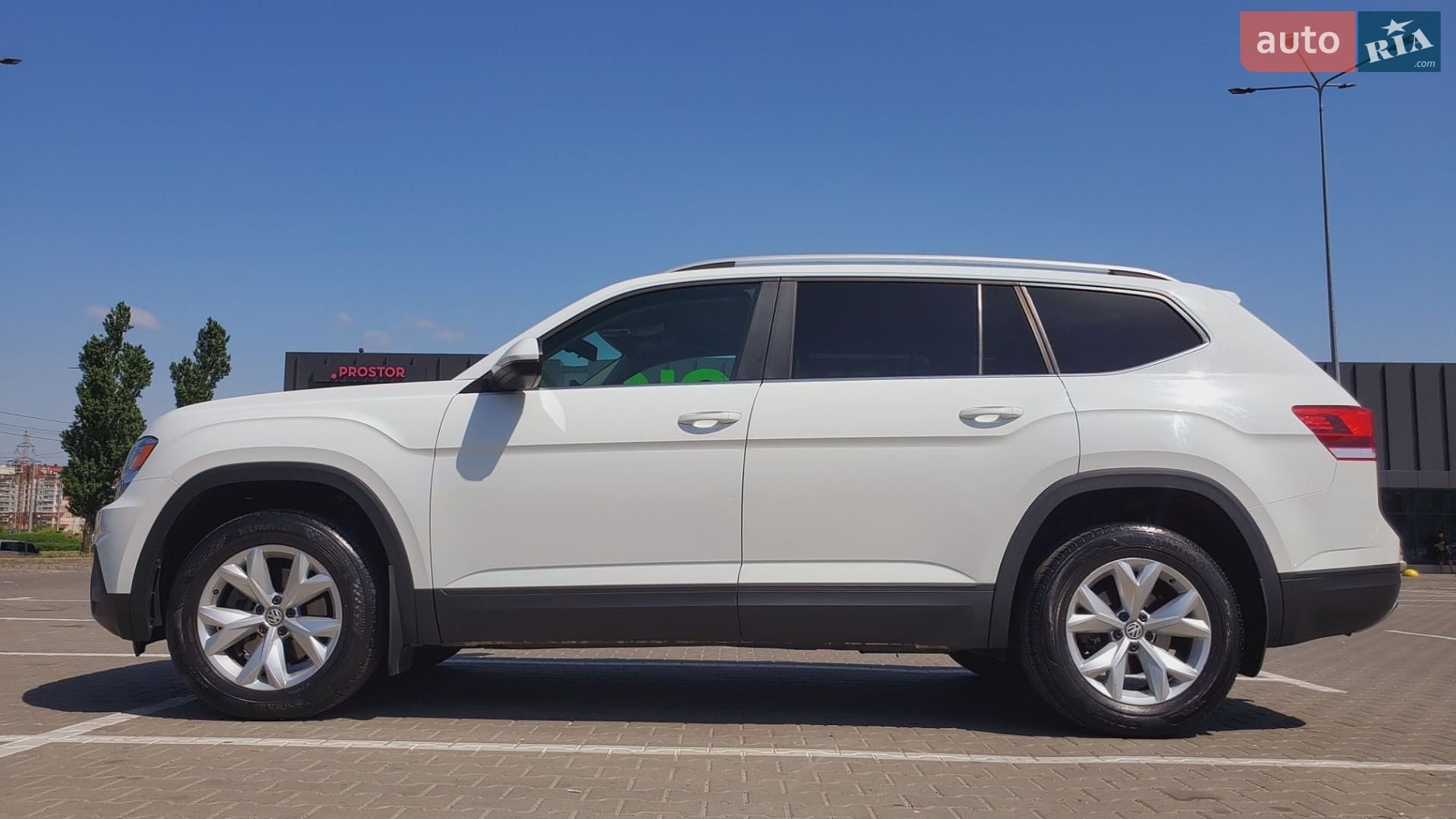 Volkswagen Atlas 2019 VIN 1V2GR2CAXKC581723 фото оголошення 3 з 29