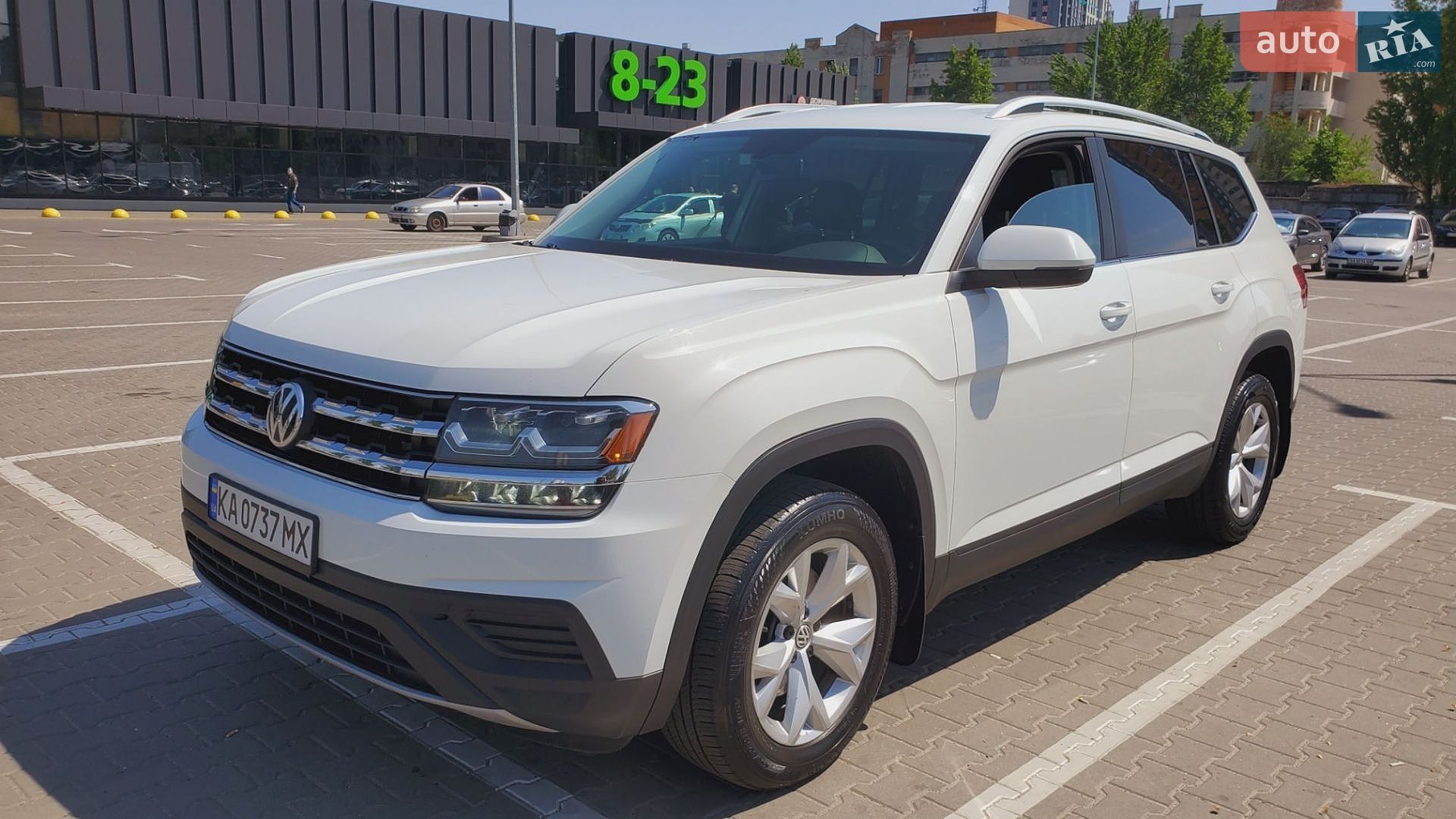 Volkswagen Atlas 2019 VIN 1V2GR2CAXKC581723 фото оголошення 2 з 29
