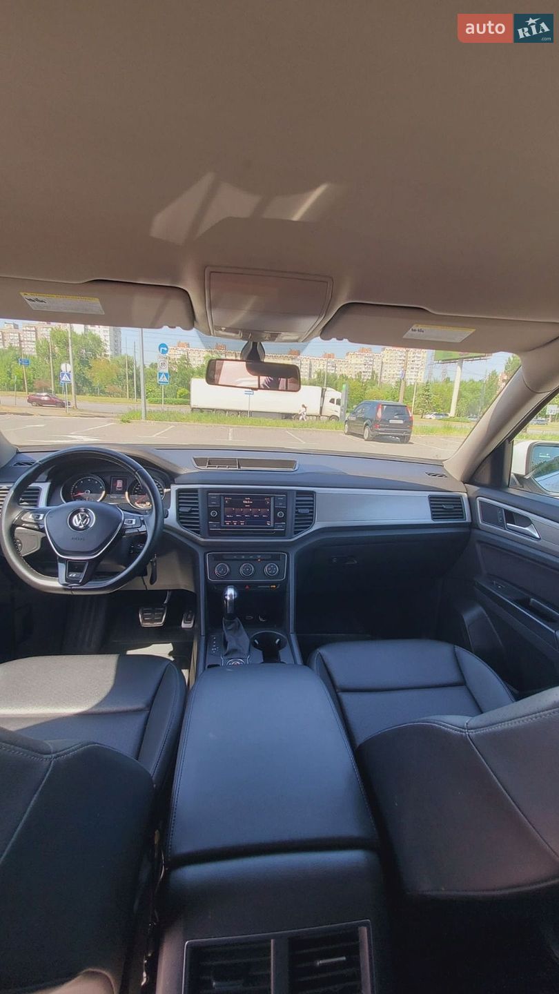 Volkswagen Atlas 2019 VIN 1V2GR2CAXKC581723 фото оголошення 19 з 29