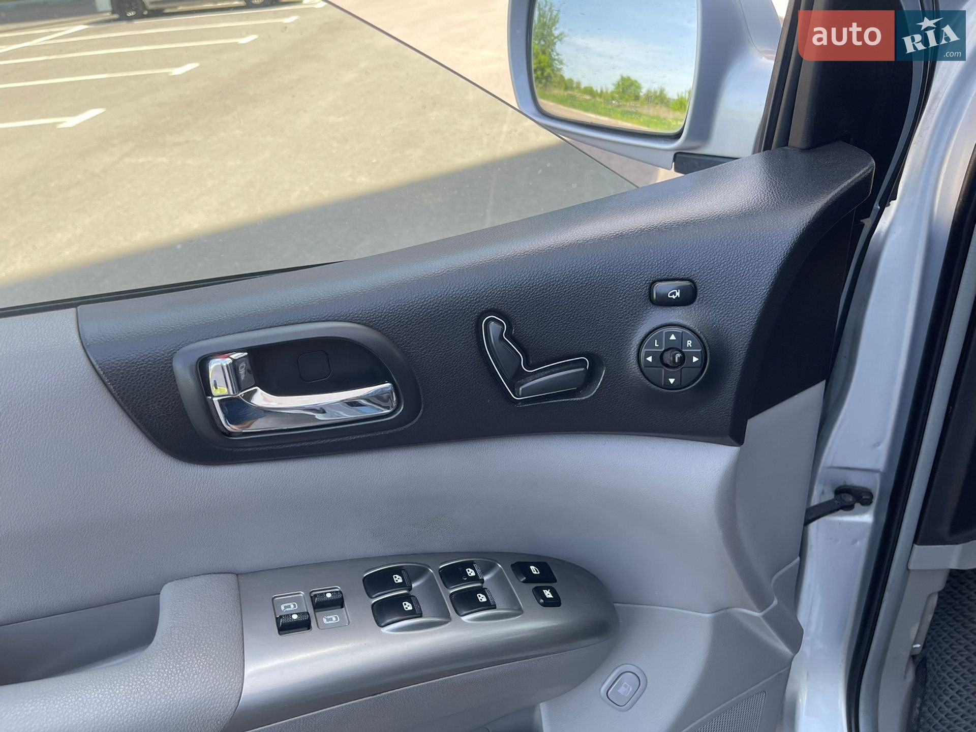 Kia Carnival 2006 VIN KNEMB754376117472 фото оголошення 9 з 22