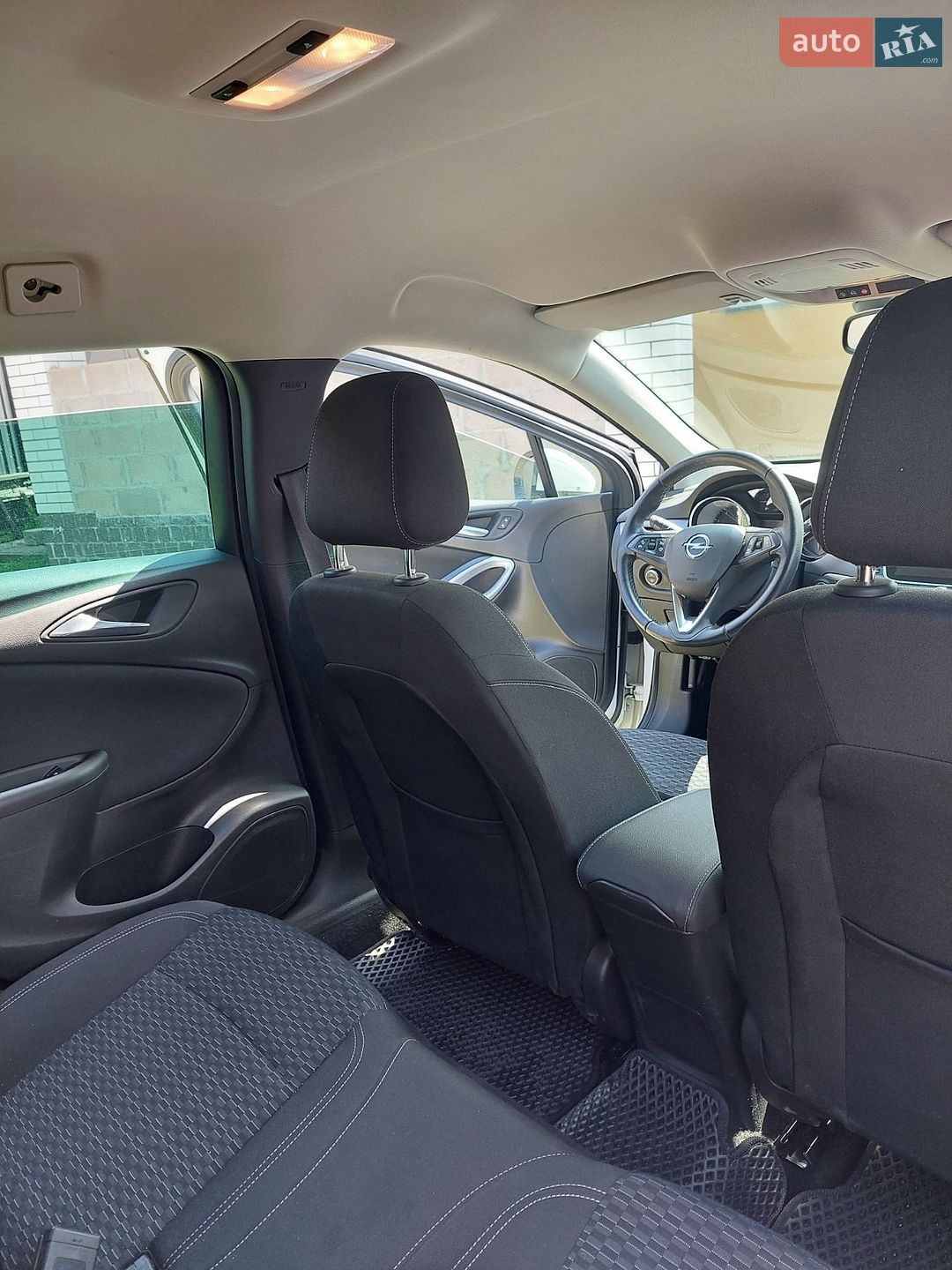 Opel Astra 2018 VIN W0VBD8EF5K8011210 фото оголошення 6 з 8