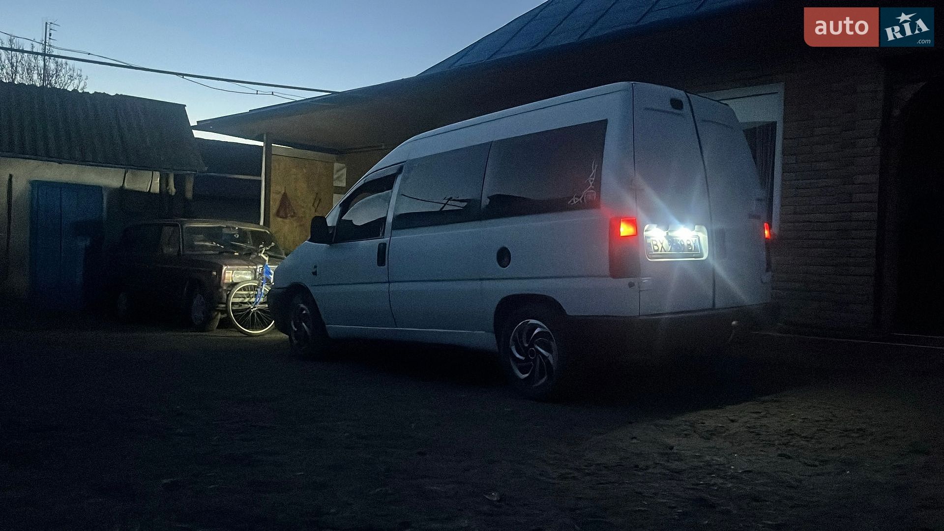 Fiat Scudo 2000 VIN ZFA22000012702410 фото оголошення 4 з 10