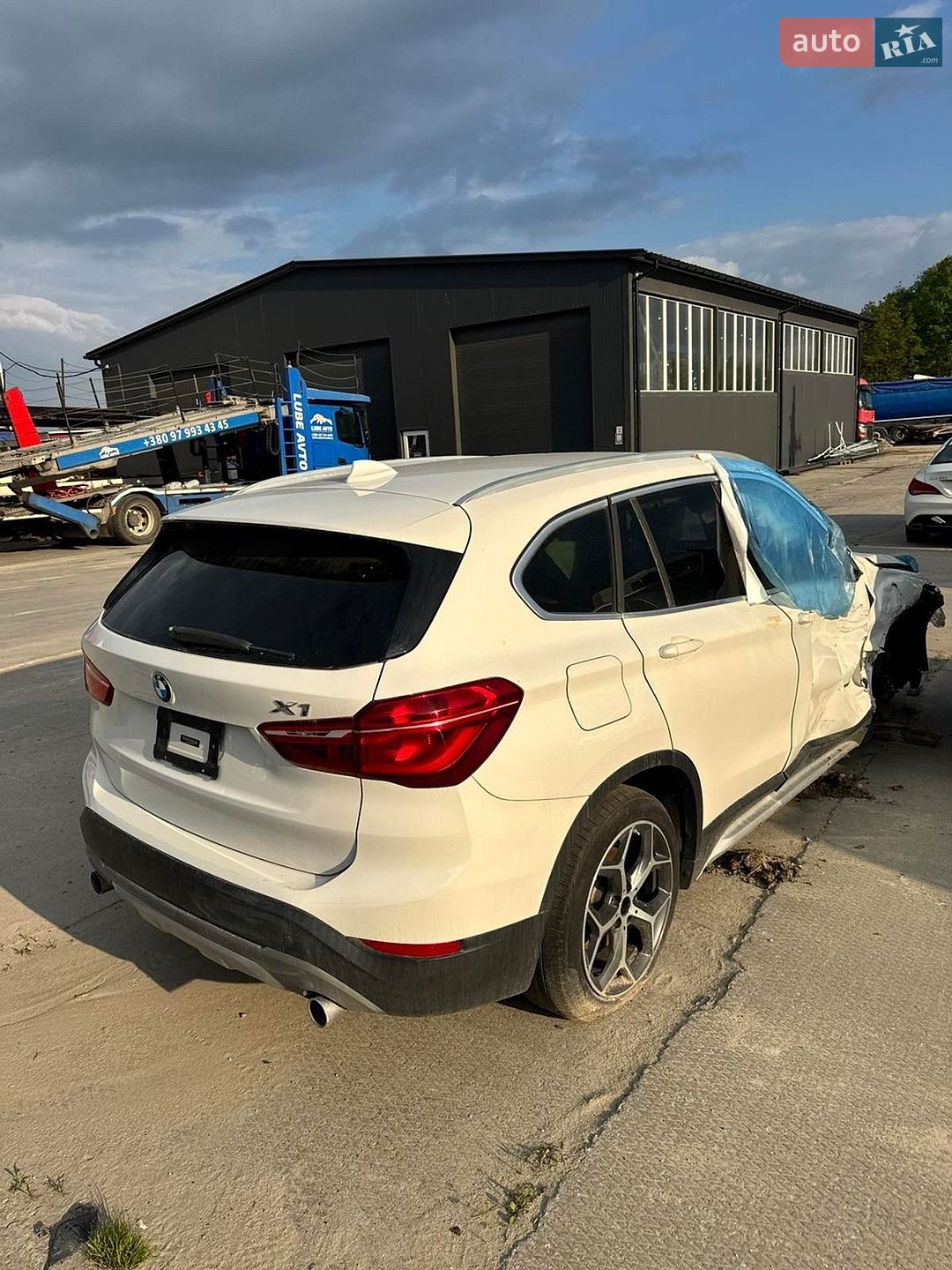 BMW X1 2017 VIN WBXHT3C37H5F81471 фото оголошення 14 з 17