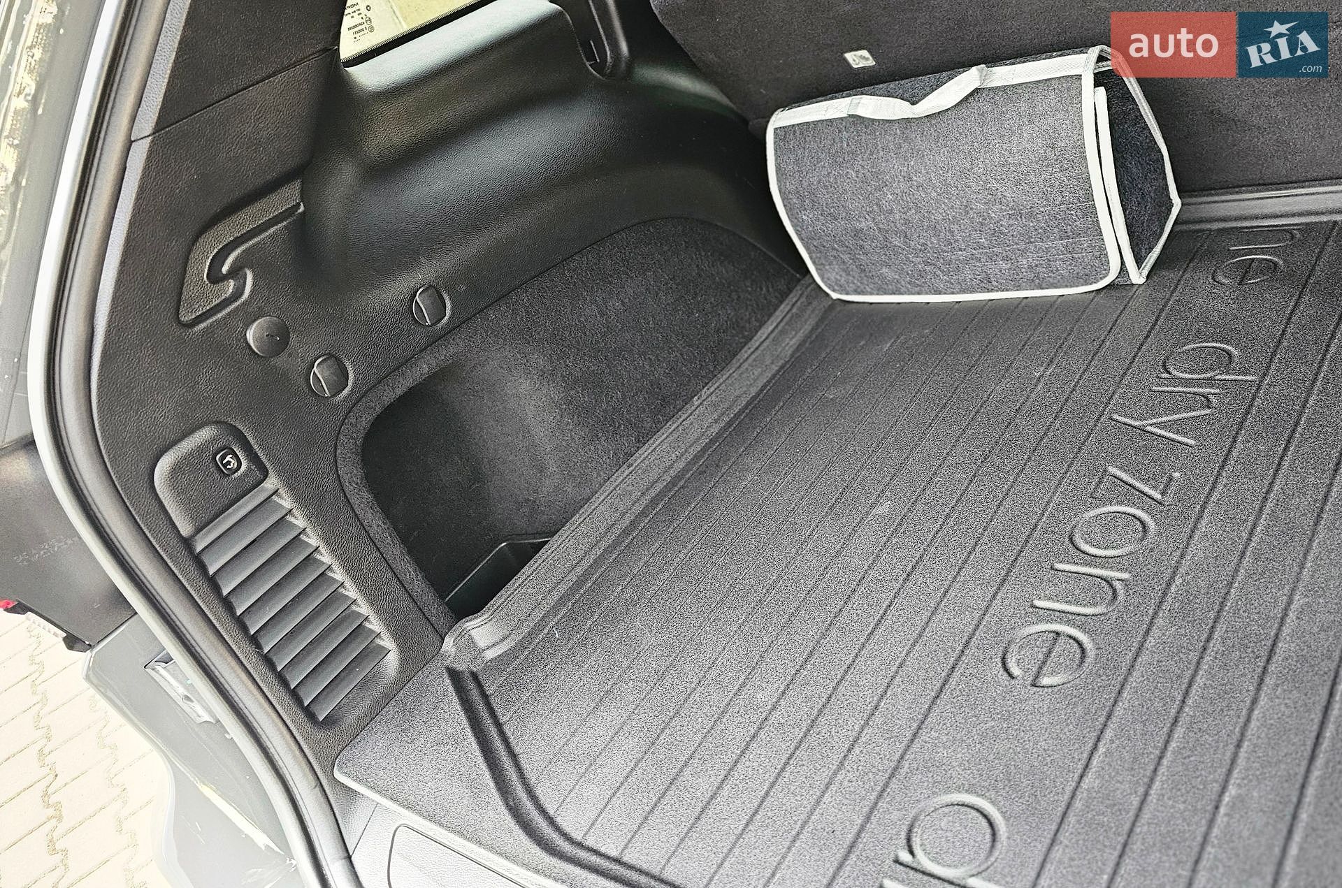 Jeep Grand Cherokee 2020 VIN 1C4RJFAG2LC299528 фото оголошення 20 з 21