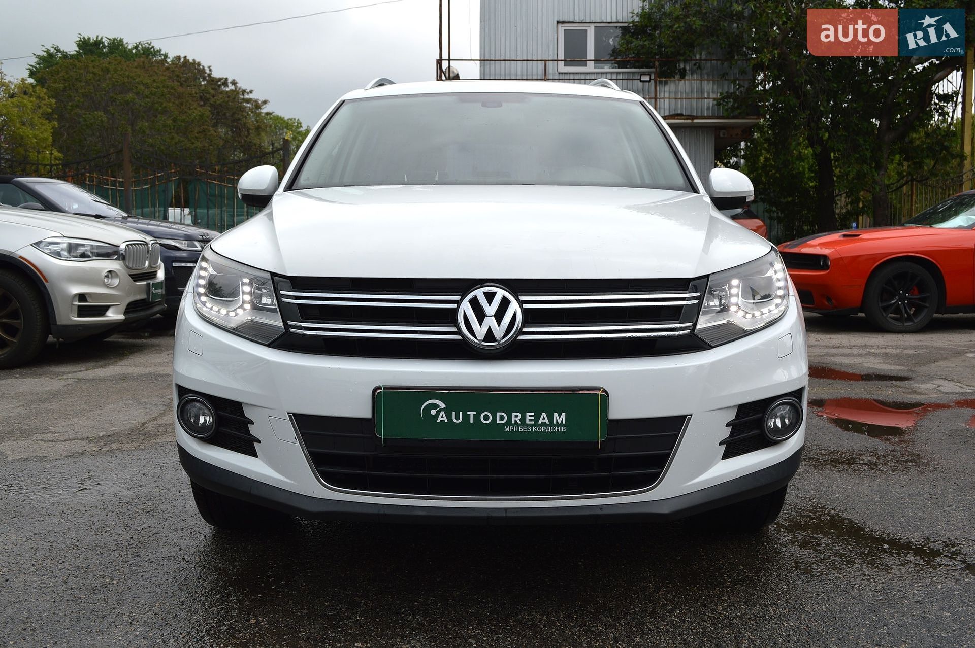 Volkswagen Tiguan 2016 VIN WVGZZZ5NZGW088144 фото оголошення 2 з 26