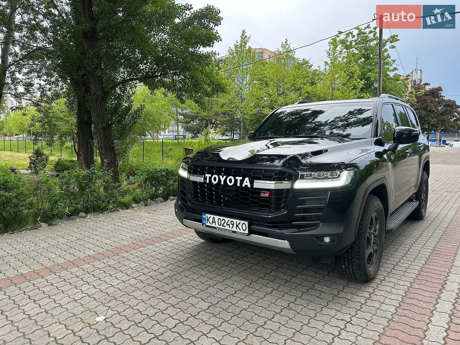 Toyota Land Cruiser 2022 VIN JTMAAABJ204014603 фото оголошення 5 з 9
