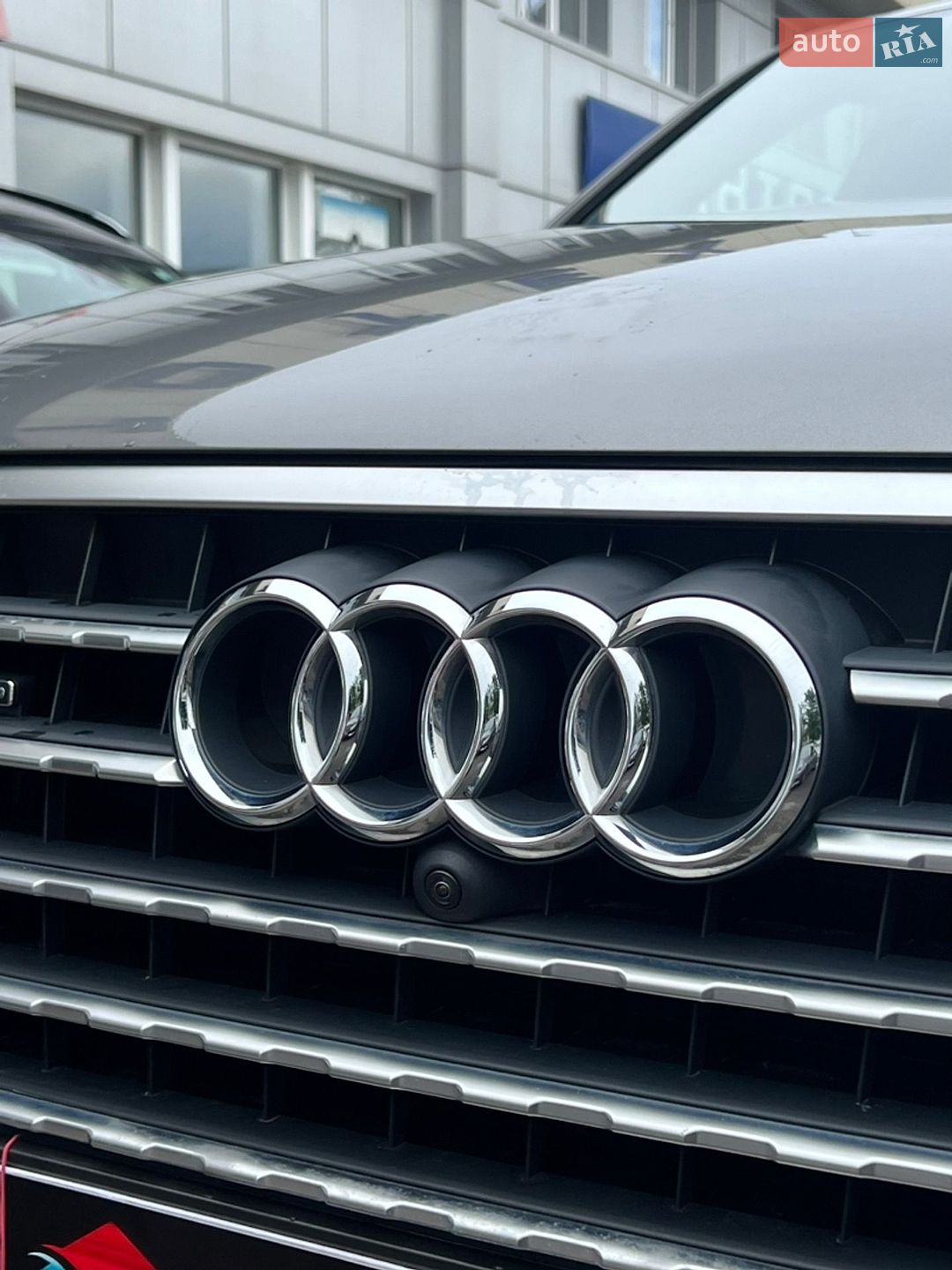 Audi Q7 2017 VIN WA1VAAF70JD025398 фото оголошення 13 з 63