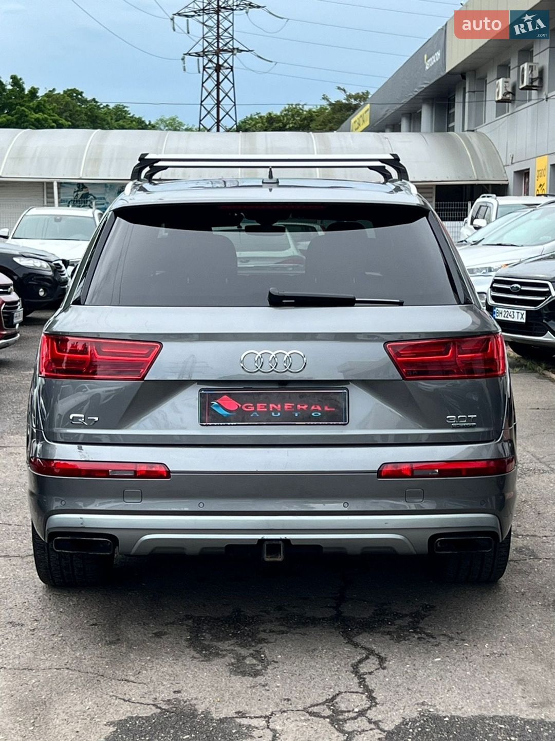 Audi Q7 2017 VIN WA1VAAF70JD025398 фото оголошення 9 з 63