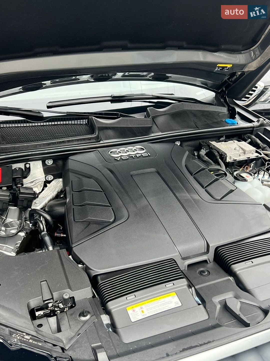 Audi Q7 2017 VIN WA1VAAF70JD025398 фото оголошення 19 з 63