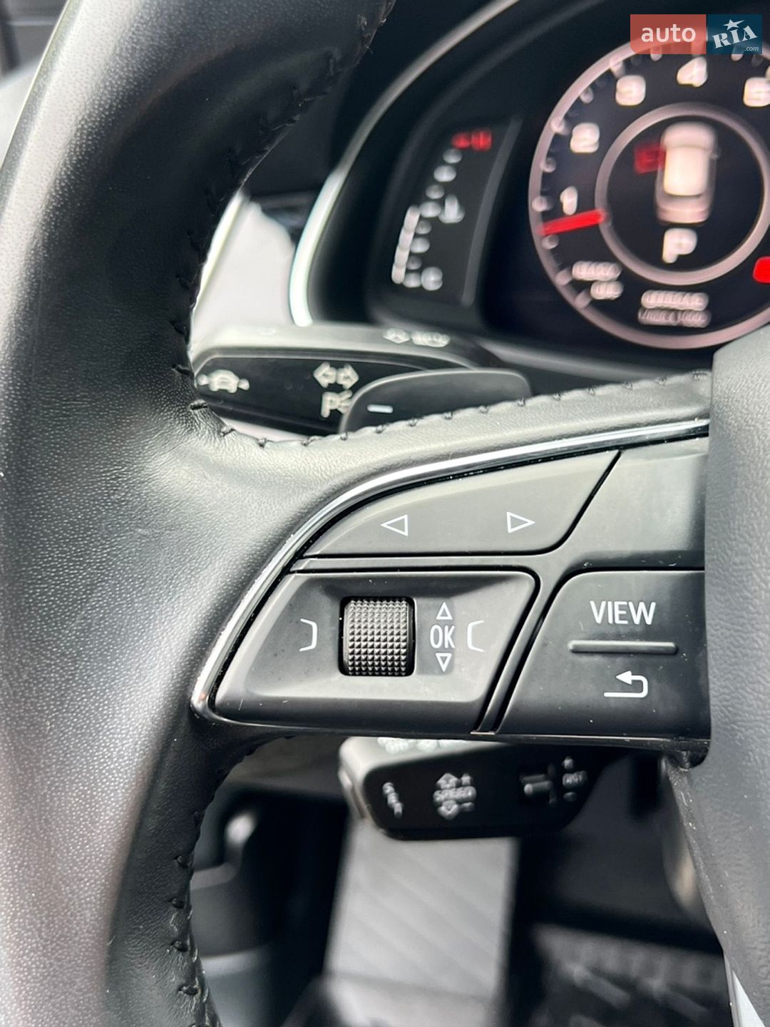 Audi Q7 2017 VIN WA1VAAF70JD025398 фото оголошення 52 з 63
