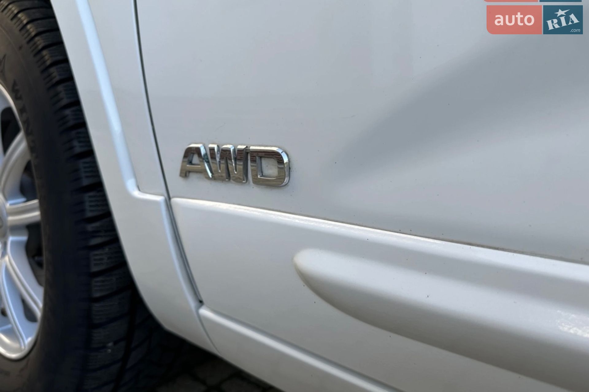Kia Sorento 2012 VIN KNAKU814DC5345751 фото оголошення 40 з 143