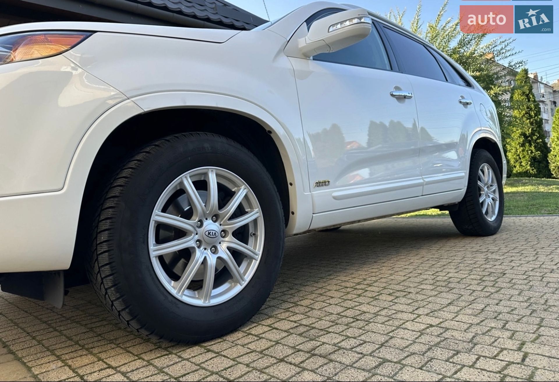 Kia Sorento 2012 VIN KNAKU814DC5345751 фото оголошення 49 з 143