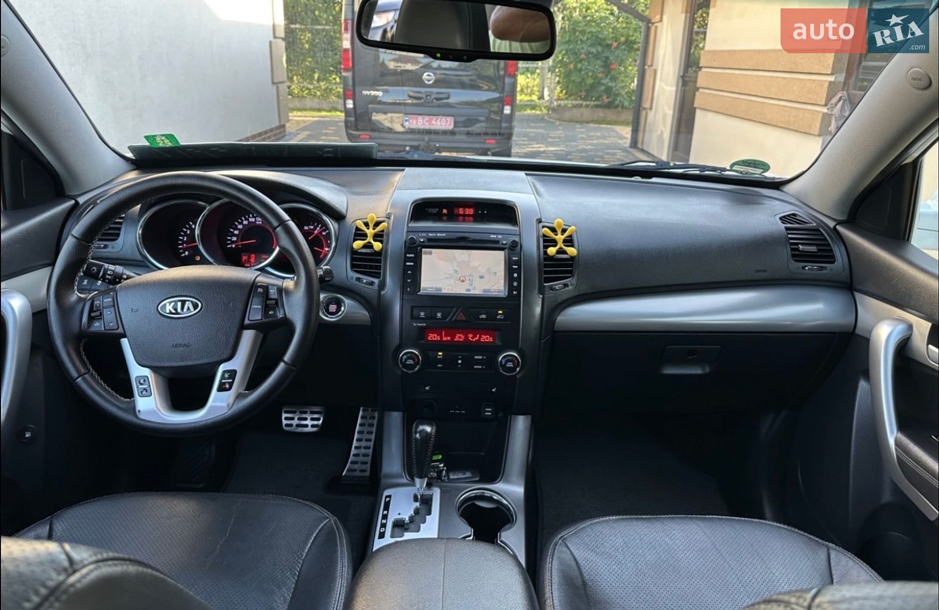 Kia Sorento 2012 VIN KNAKU814DC5345751 фото оголошення 61 з 143