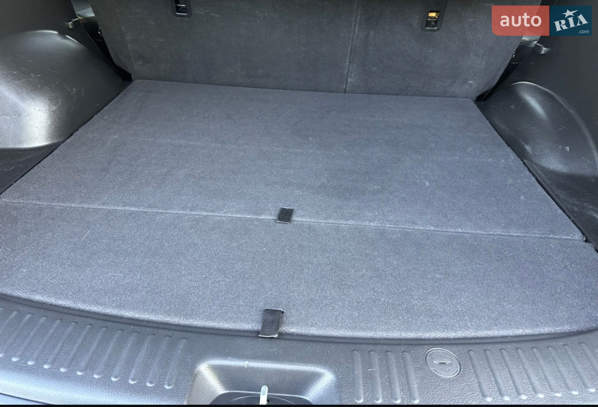 Kia Sorento 2012 VIN KNAKU814DC5345751 фото оголошення 68 з 143