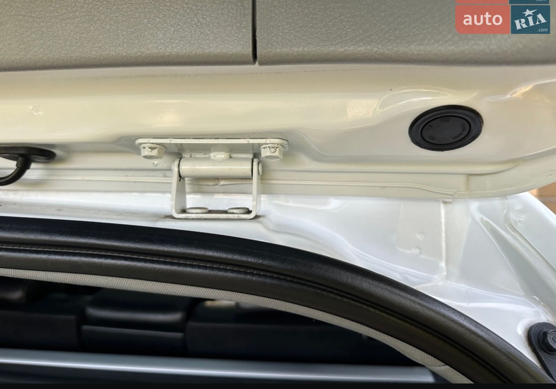 Kia Sorento 2012 VIN KNAKU814DC5345751 фото оголошення 74 з 143