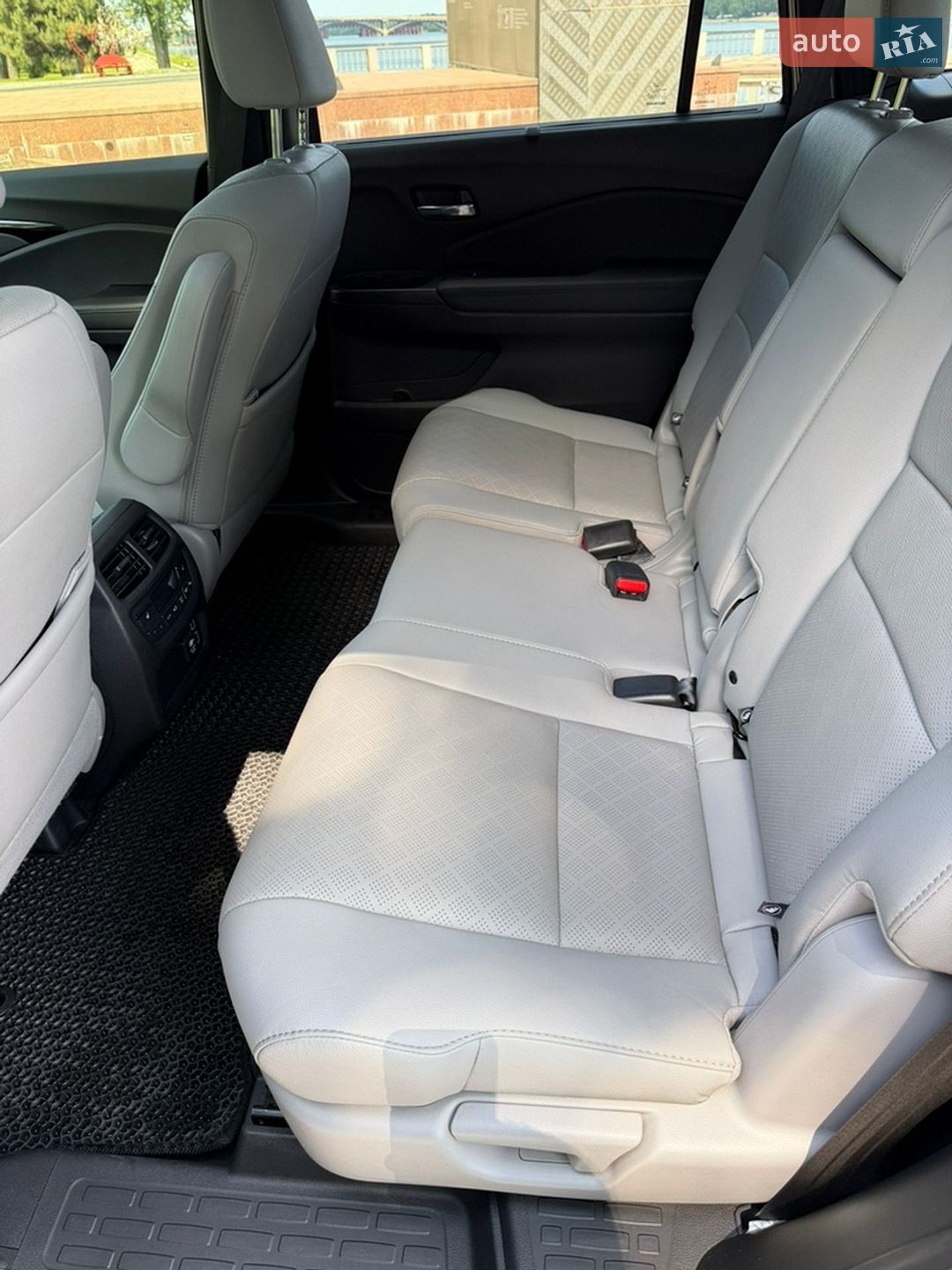 Honda Passport 2021 VIN 5FNYF8H9XMB024364 фото оголошення 21 з 42