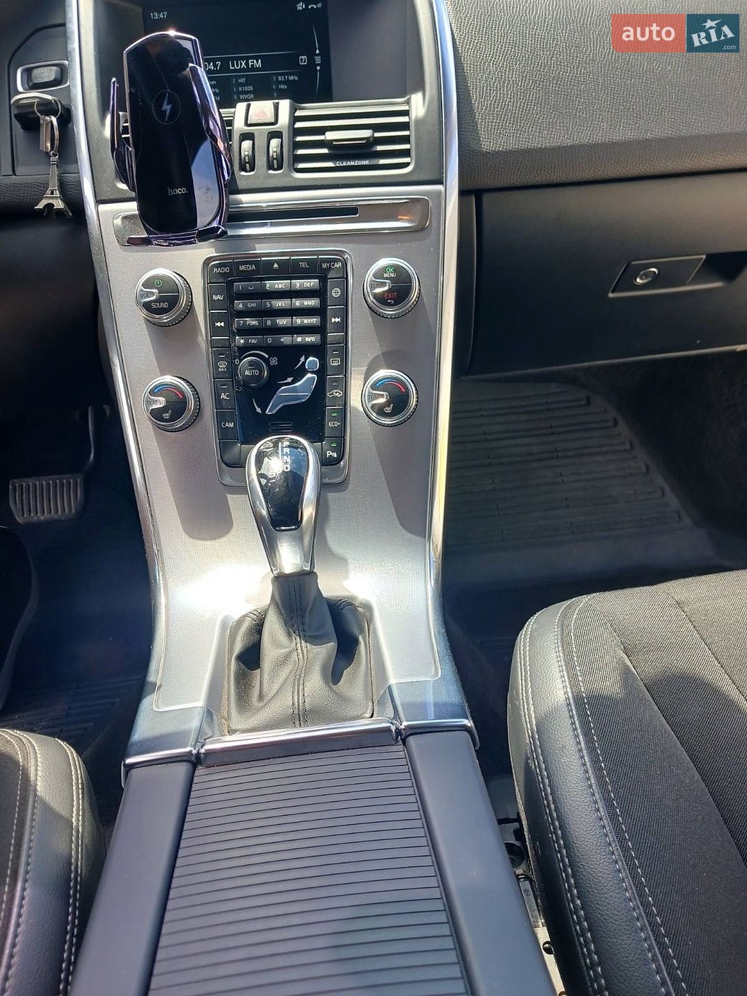Volvo XC60 2016 VIN YV440MDJ1H2083950 фото оголошення 15 з 21