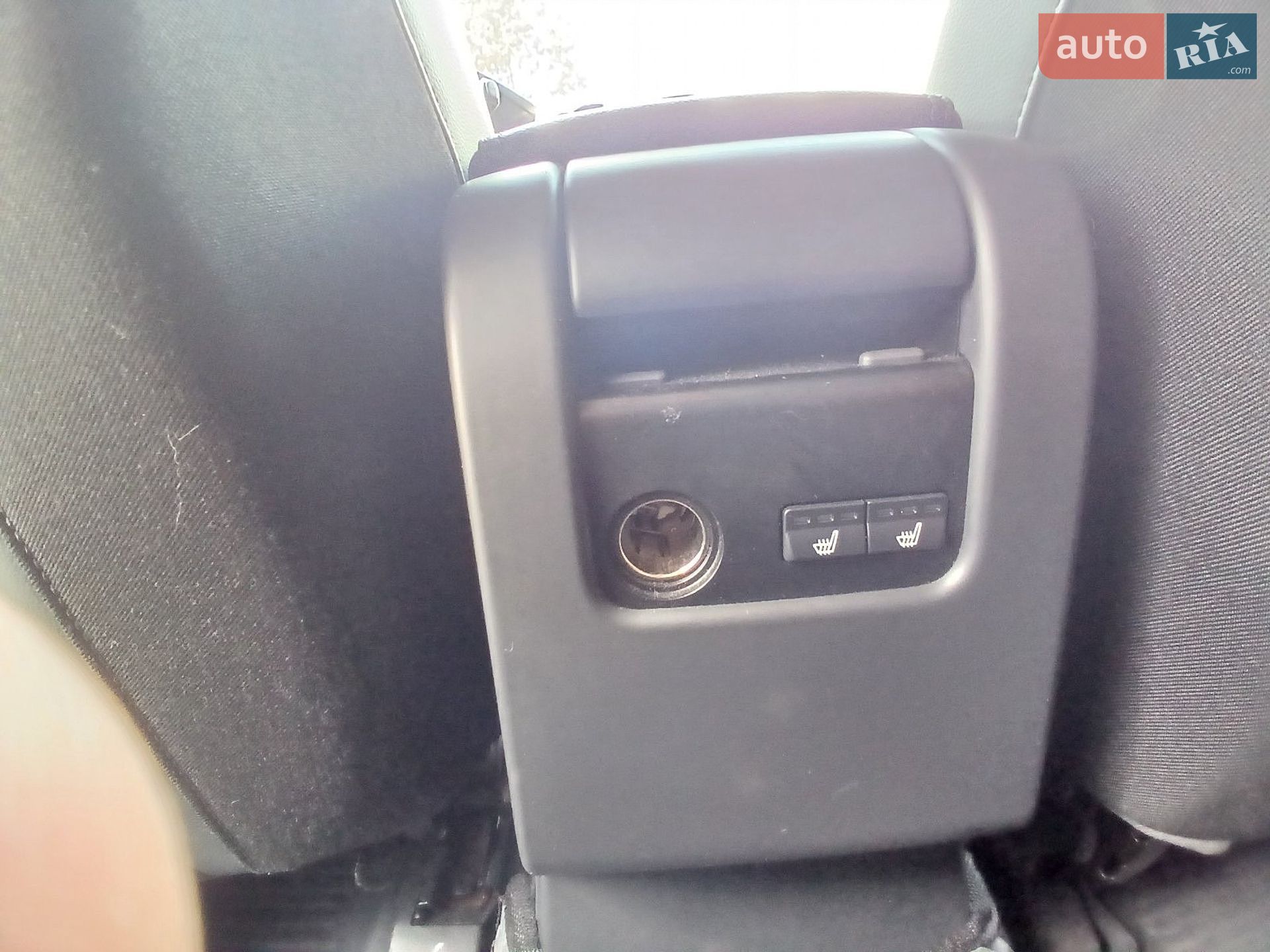 Volvo XC60 2016 VIN YV440MDJ1H2083950 фото оголошення 19 з 21