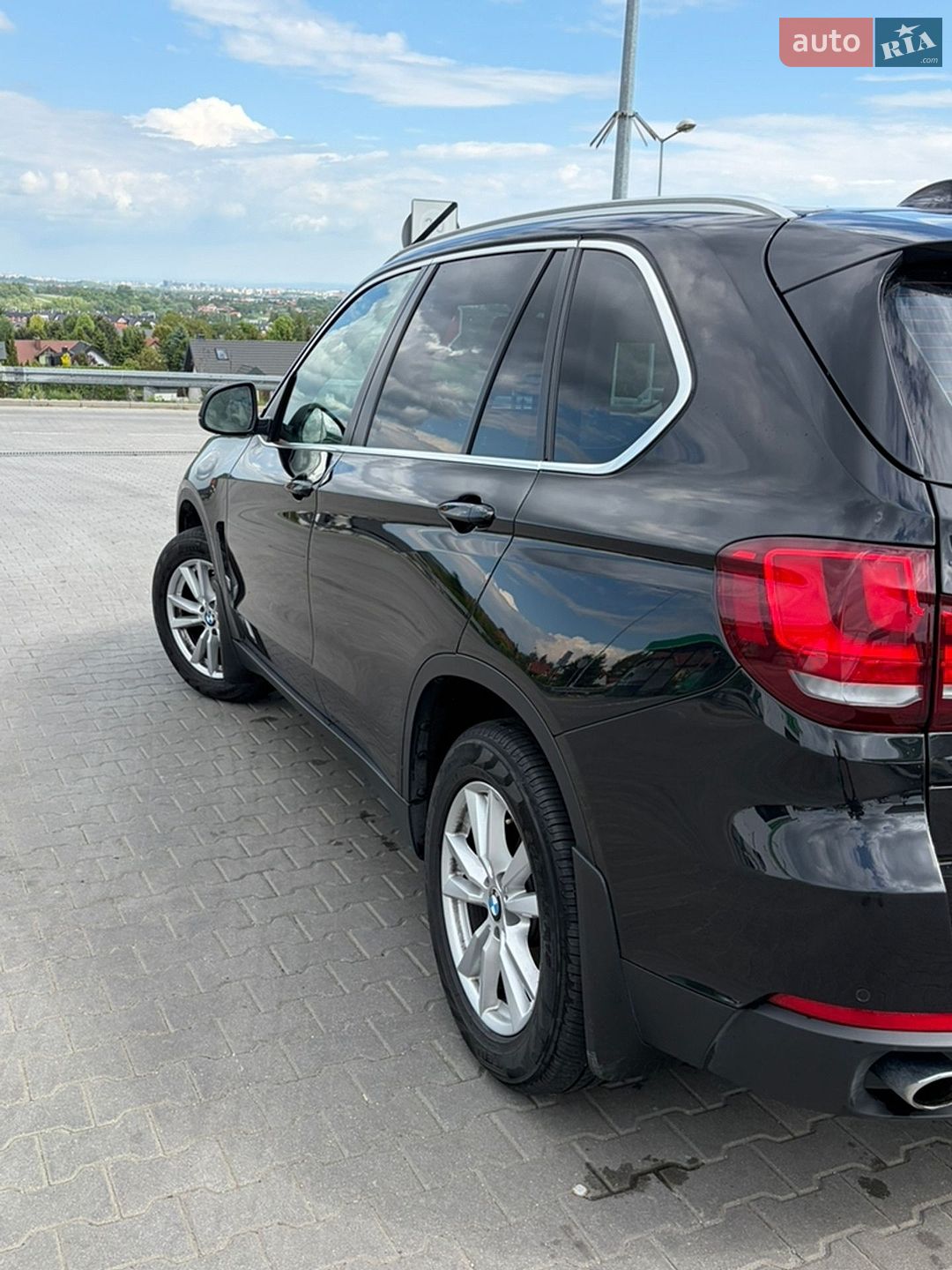 BMW X5 2018 VIN WBALS010900Z86244 фото оголошення 3 з 26