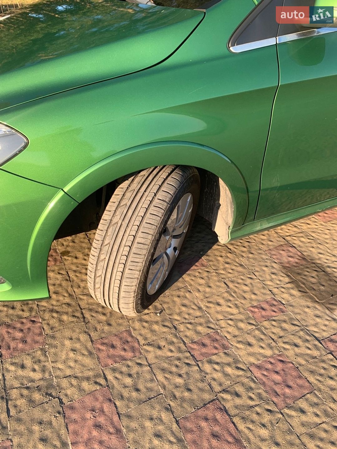 Mercedes-Benz B-Class 2016 VIN WDD2428901J012109 фото оголошення 8 з 32