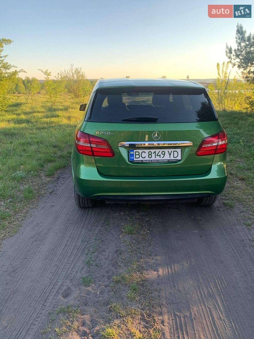 Mercedes-Benz B-Class 2016 VIN WDD2428901J012109 фото оголошення 12 з 32