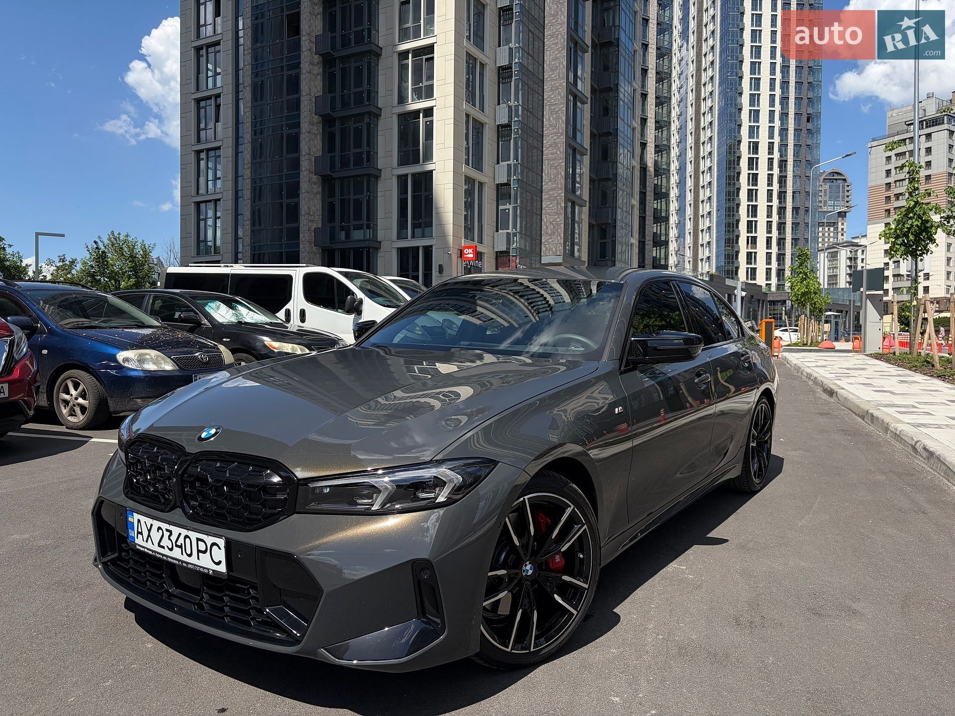 BMW 3 Series 2025 VIN WBA41FF010FU64479 фото оголошення 2 з 58