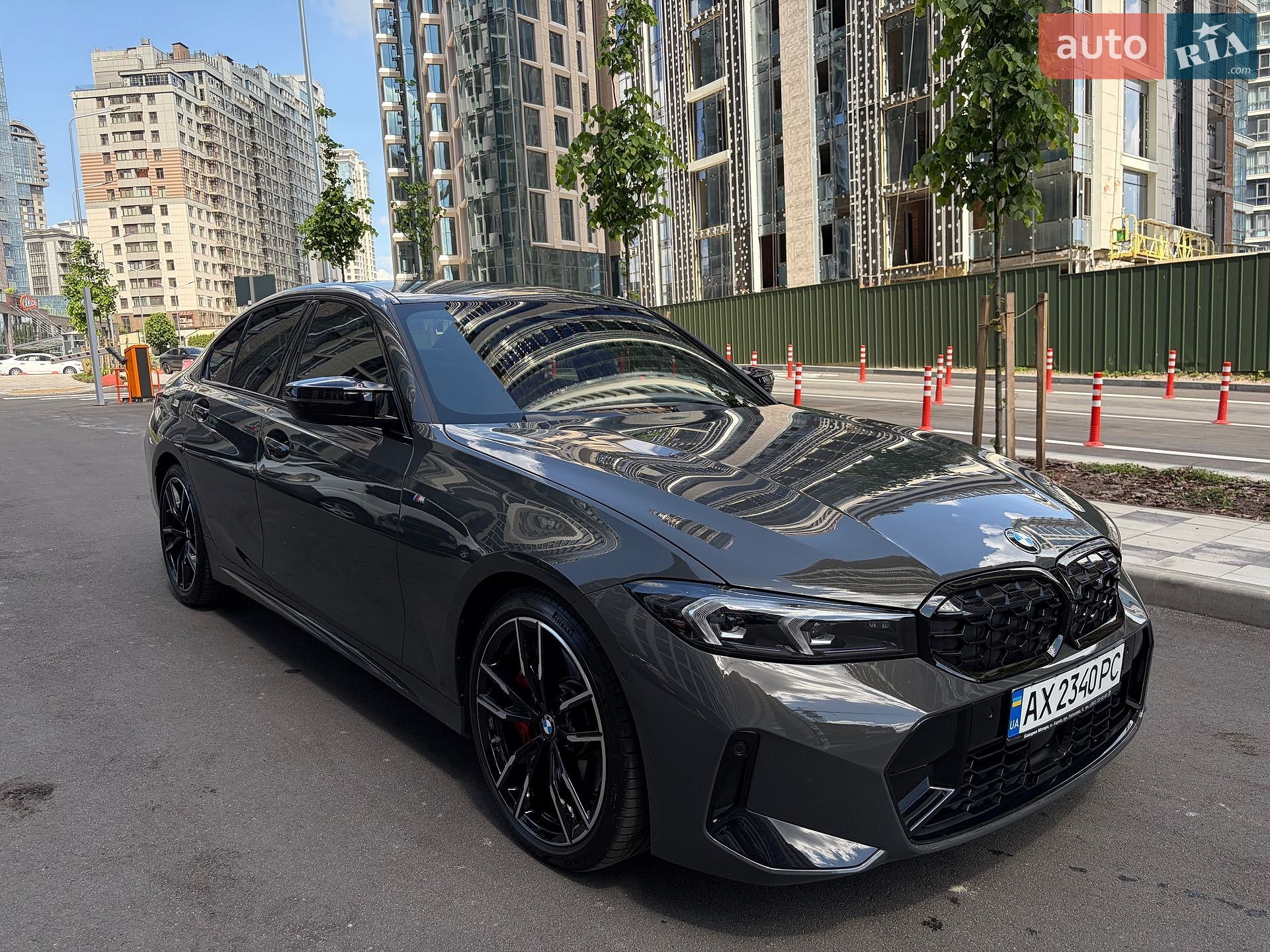 BMW 3 Series 2025 VIN WBA41FF010FU64479 фото оголошення 12 з 58