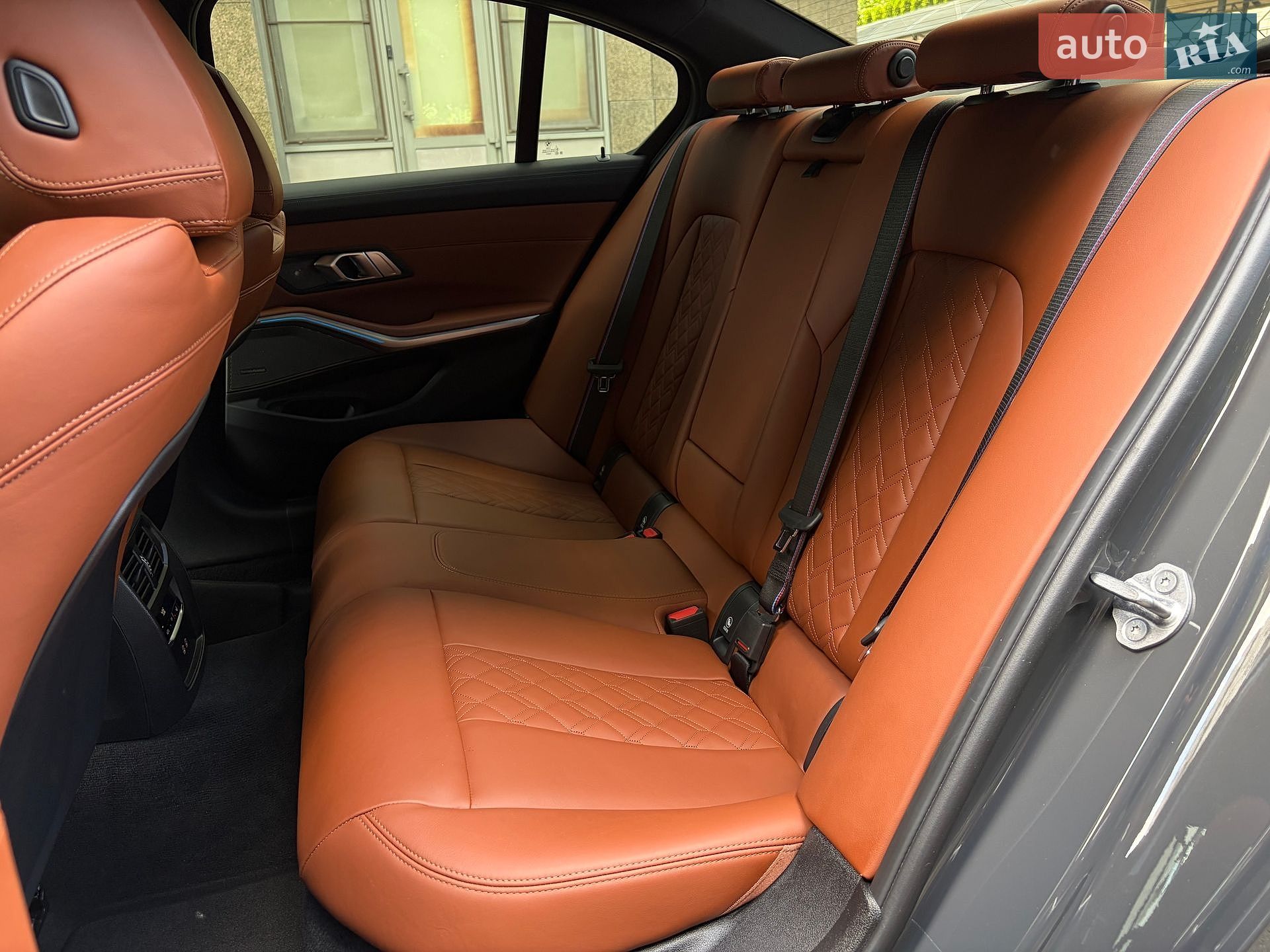 BMW 3 Series 2025 VIN WBA41FF010FU64479 фото оголошення 26 з 58