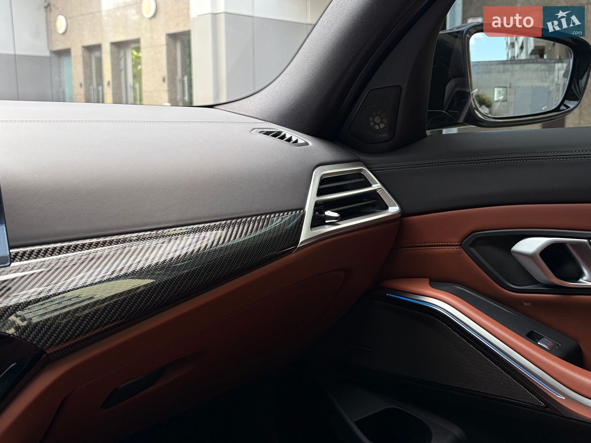 BMW 3 Series 2025 VIN WBA41FF010FU64479 фото оголошення 42 з 58