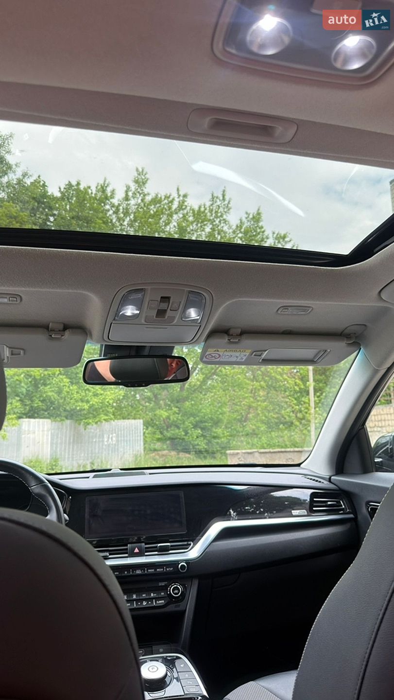 Kia Niro 2021 VIN KNACC81GFM5093878 фото оголошення 25 з 40
