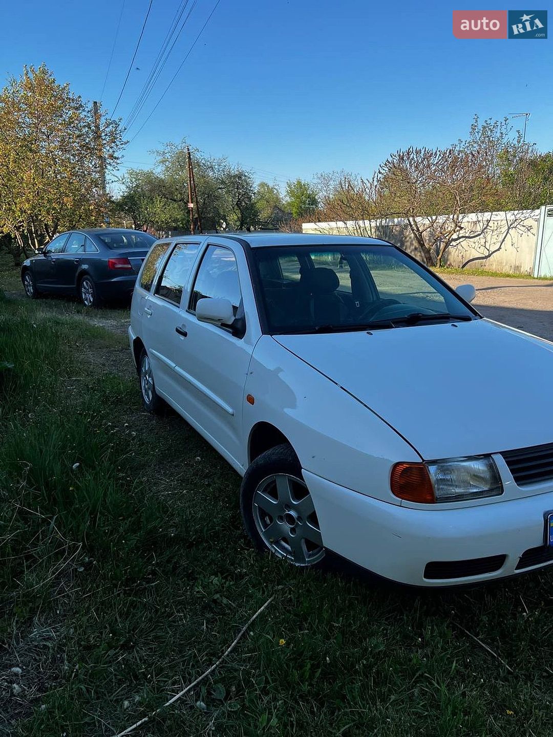 Volkswagen Polo 1999 VIN WVWZZZ6KZXR584711 фото оголошення 2 з 9