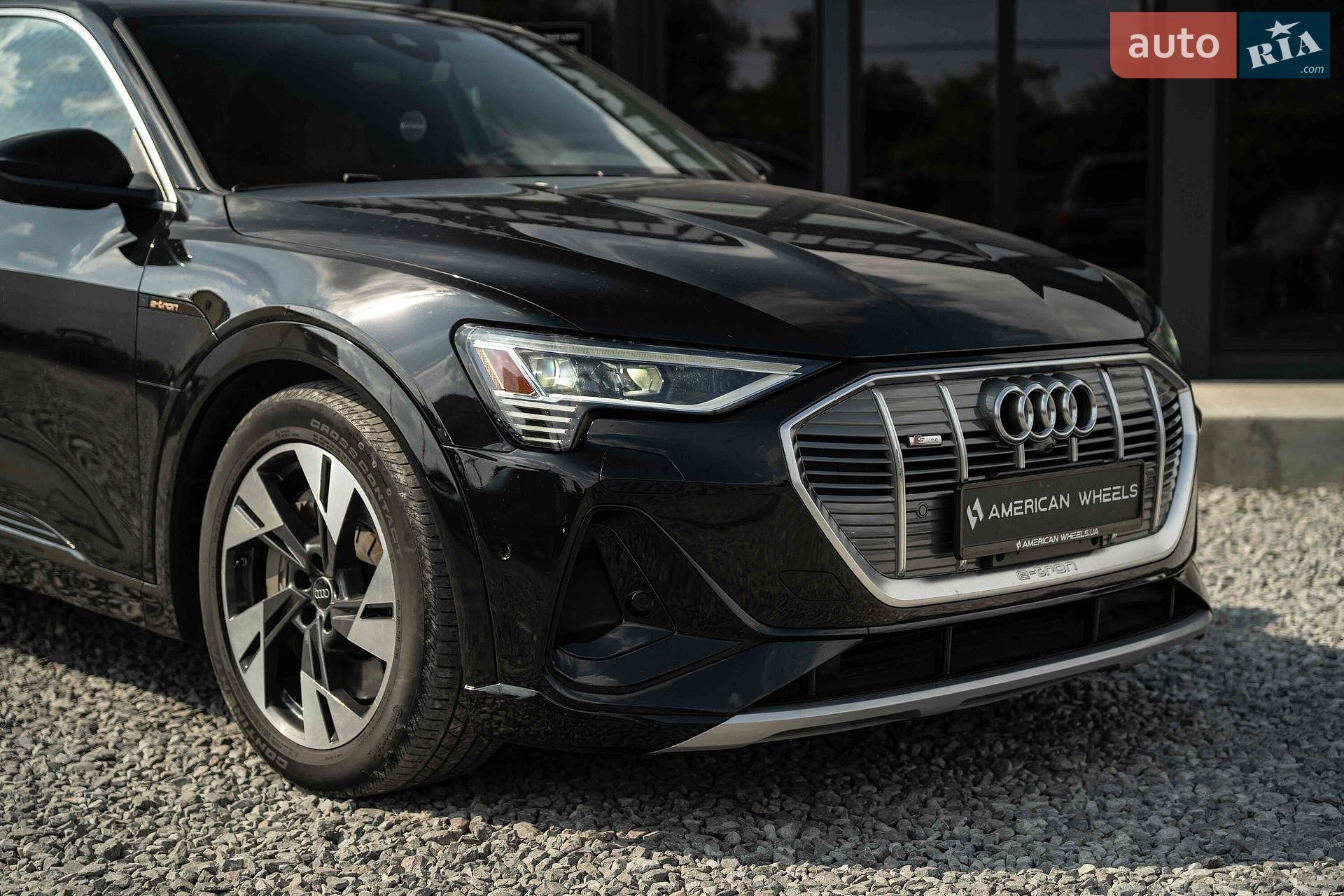 Audi e-tron 2022 VIN WA12AAGE5NB033921 фото оголошення 10 з 49