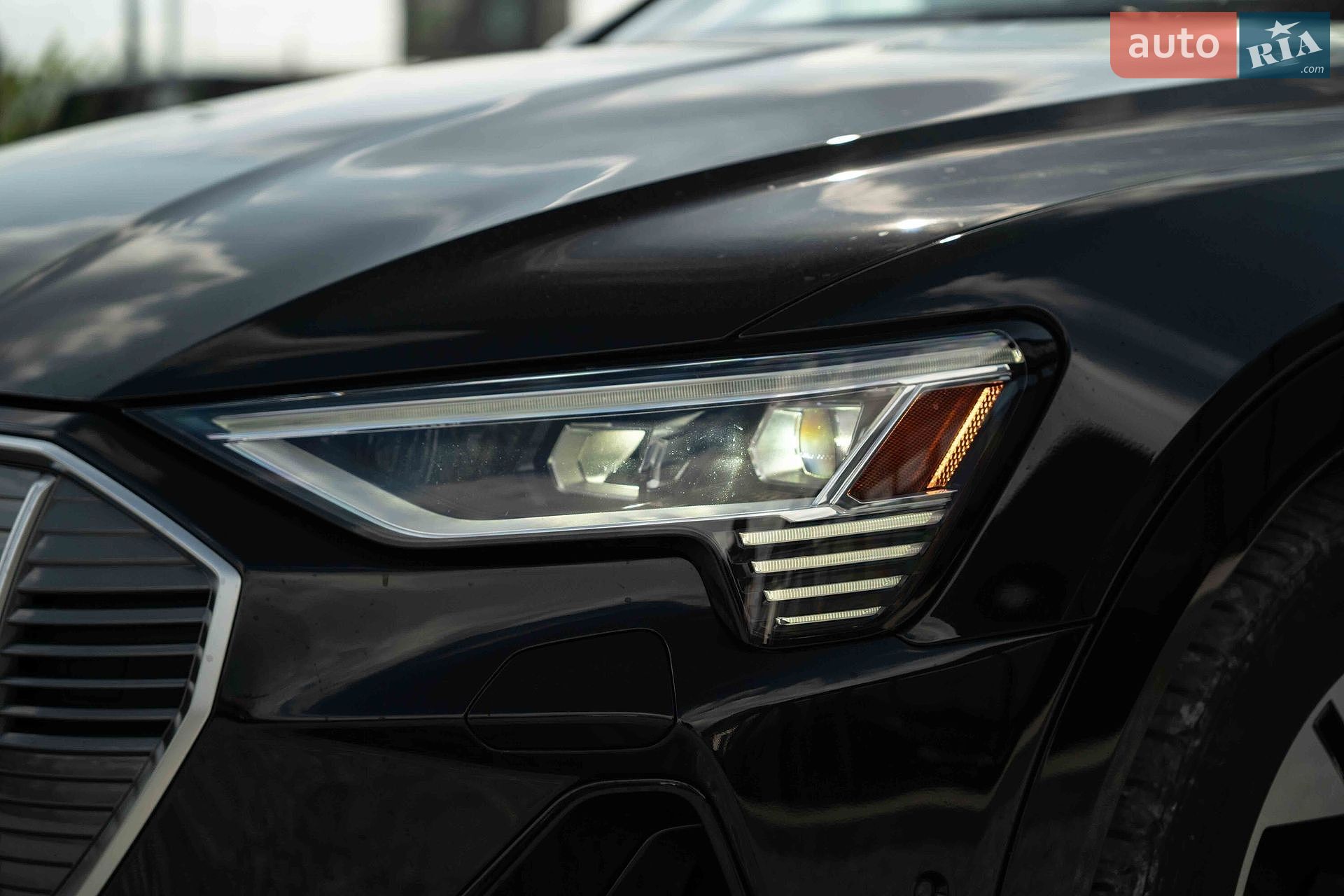 Audi e-tron 2022 VIN WA12AAGE5NB033921 фото оголошення 15 з 49