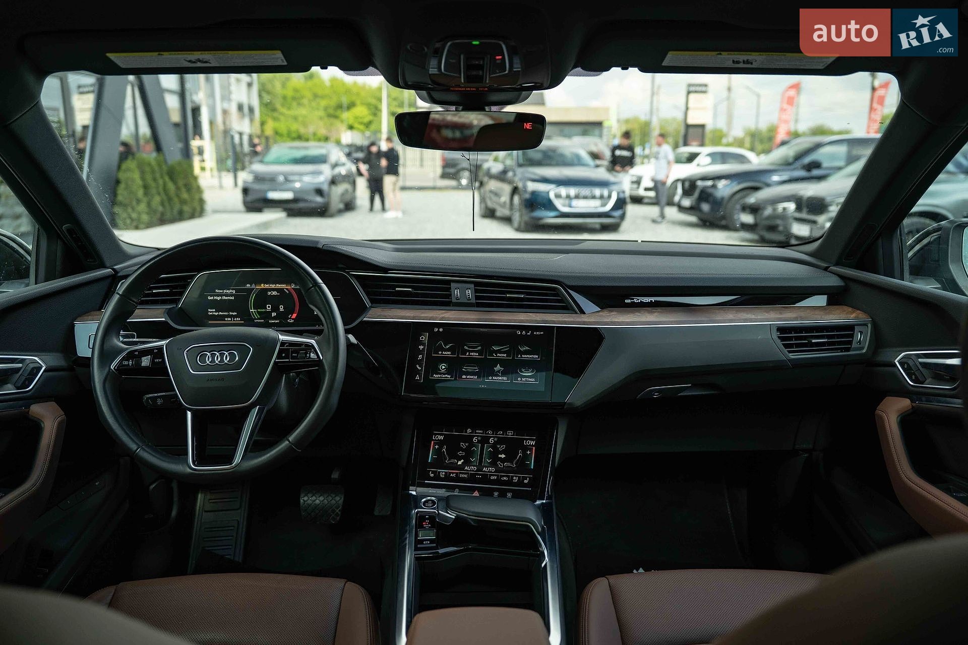Audi e-tron 2022 VIN WA12AAGE5NB033921 фото оголошення 23 з 49
