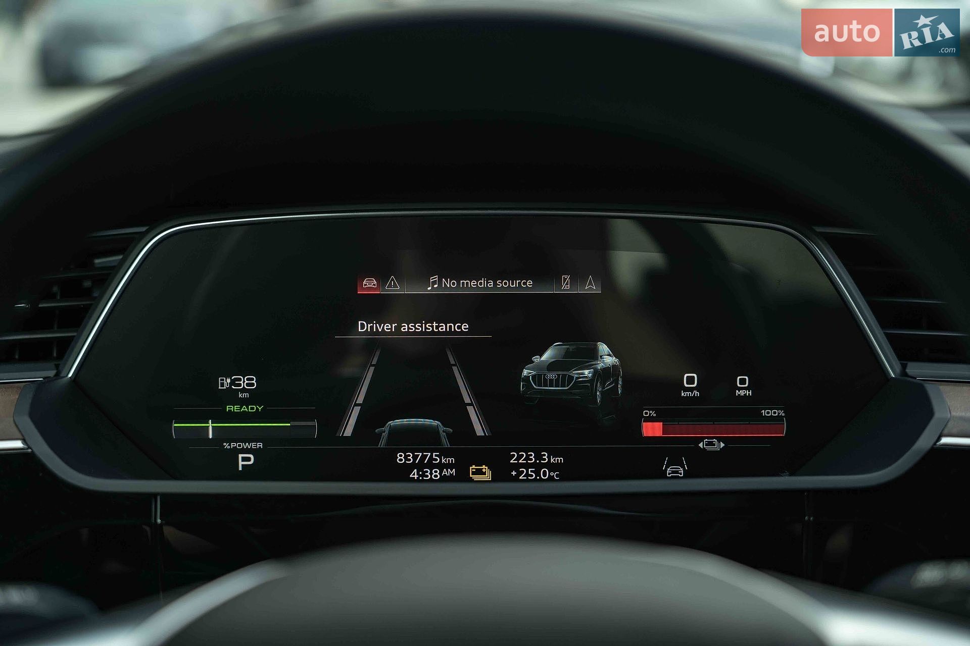 Audi e-tron 2022 VIN WA12AAGE5NB033921 фото оголошення 25 з 49
