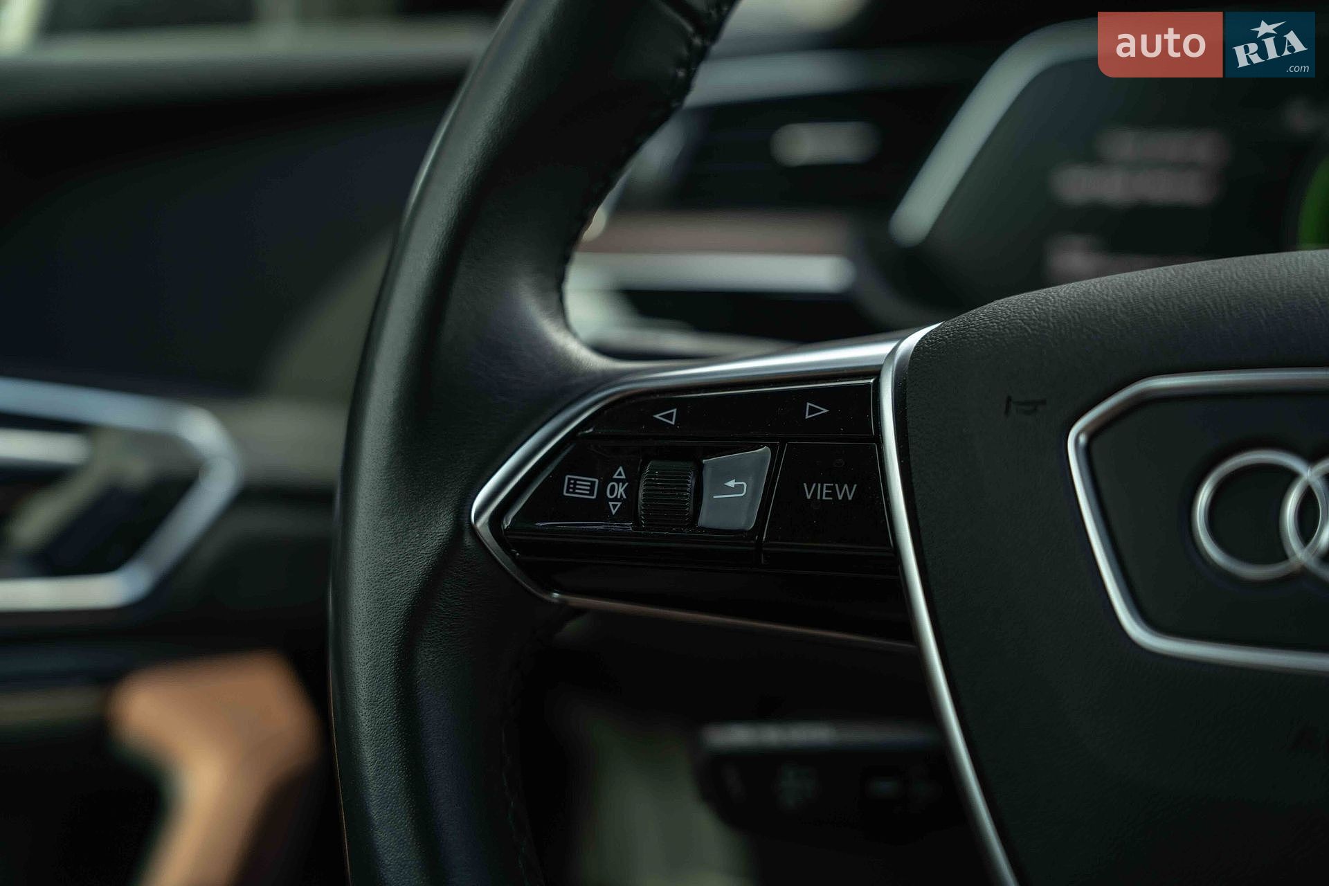 Audi e-tron 2022 VIN WA12AAGE5NB033921 фото оголошення 27 з 49