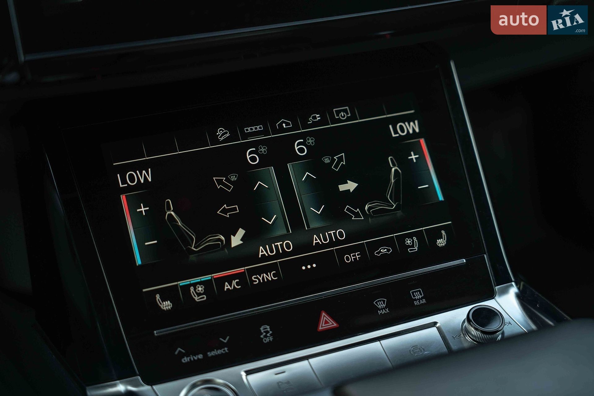 Audi e-tron 2022 VIN WA12AAGE5NB033921 фото оголошення 33 з 49