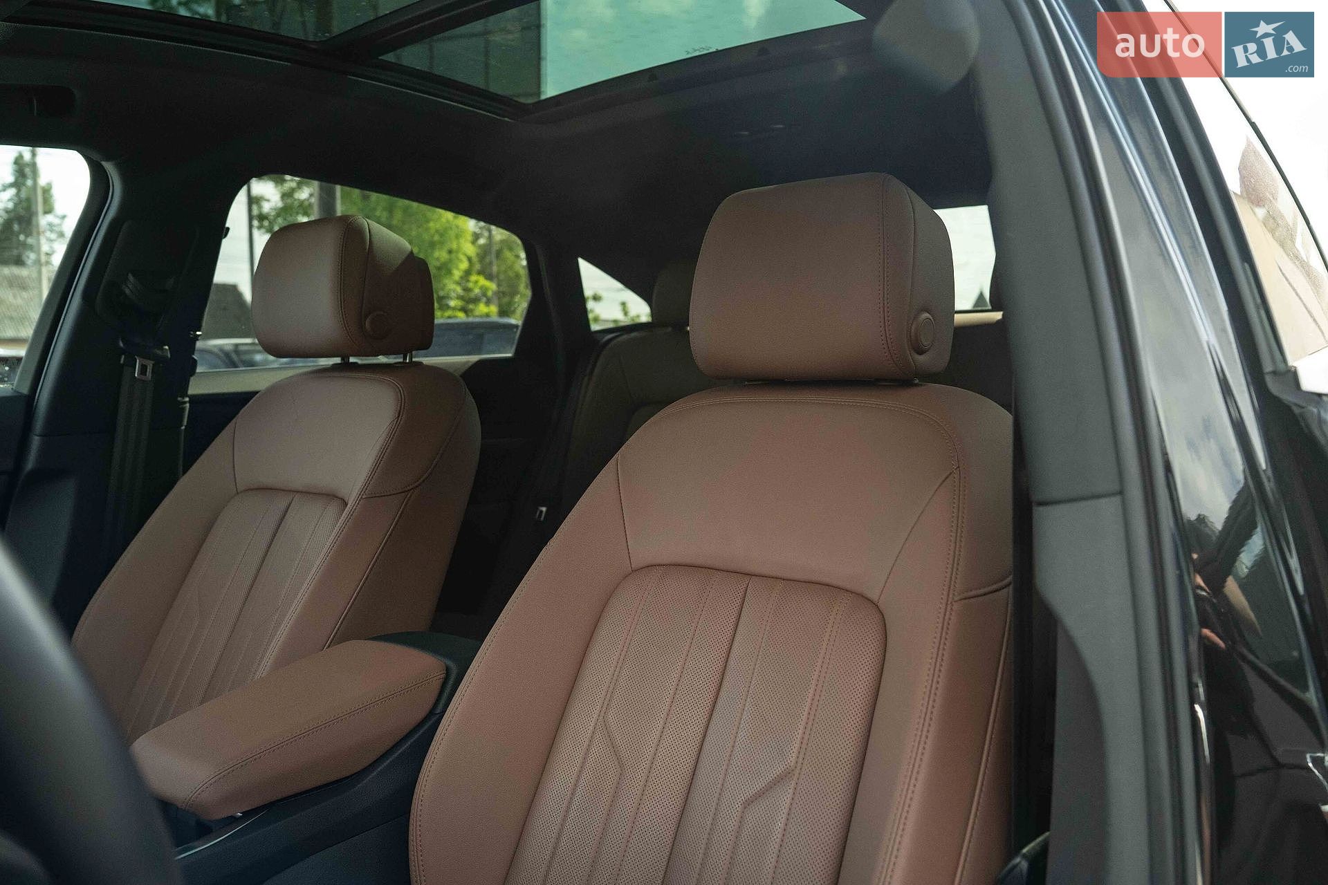 Audi e-tron 2022 VIN WA12AAGE5NB033921 фото оголошення 41 з 49