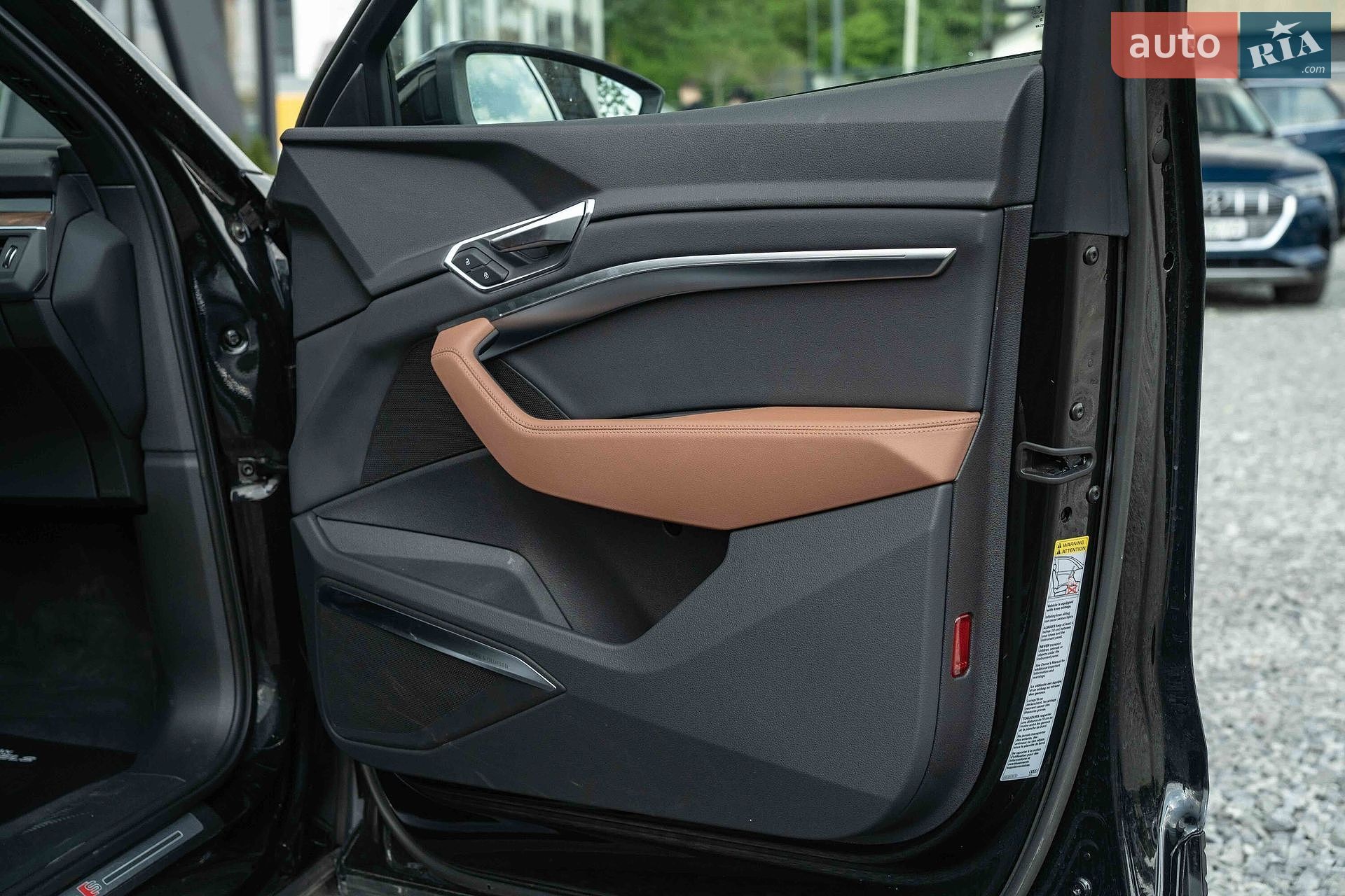 Audi e-tron 2022 VIN WA12AAGE5NB033921 фото оголошення 46 з 49