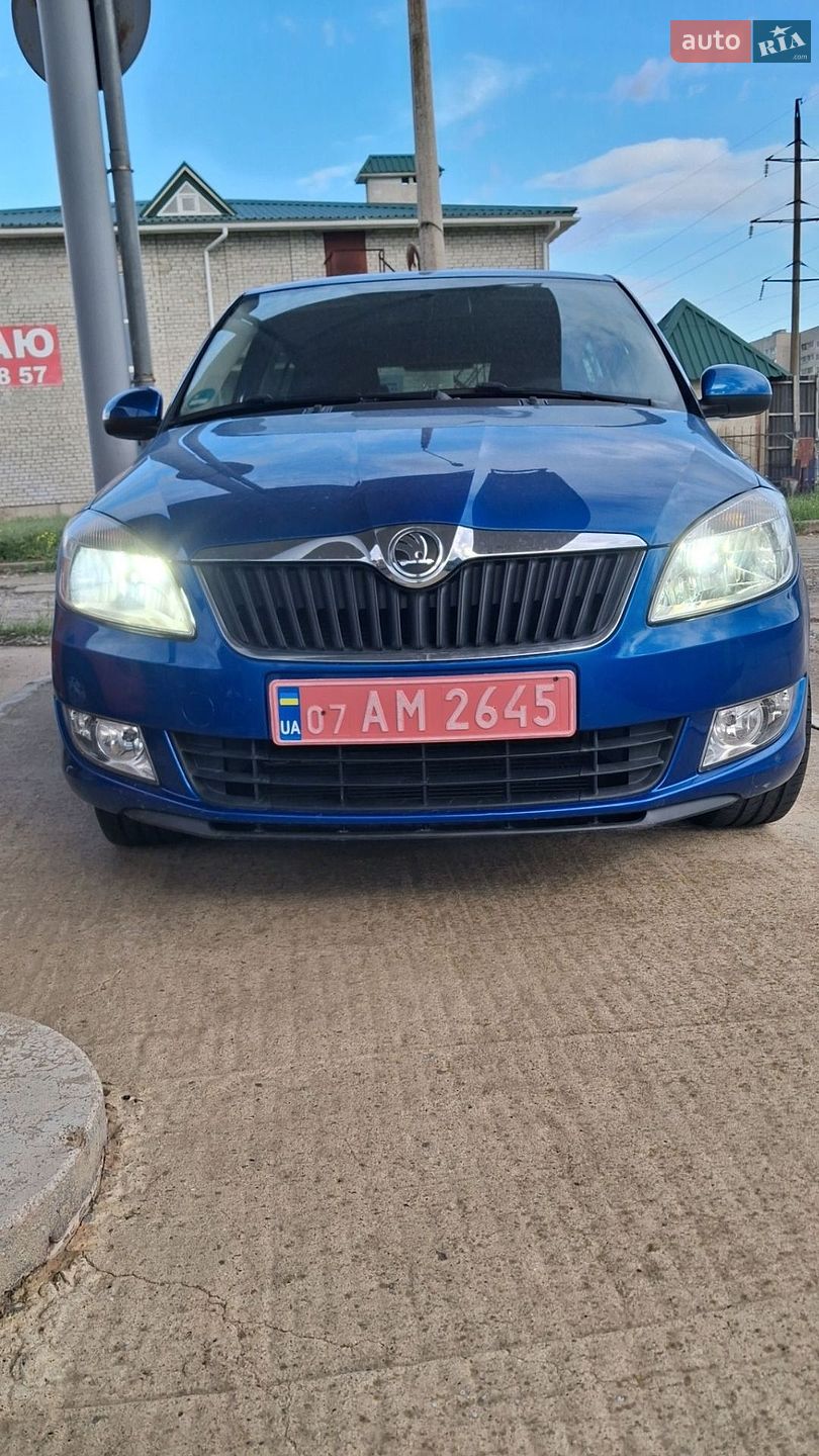 Skoda Fabia 2013 VIN TMBEM25J0E3043069 фото оголошення 2 з 20